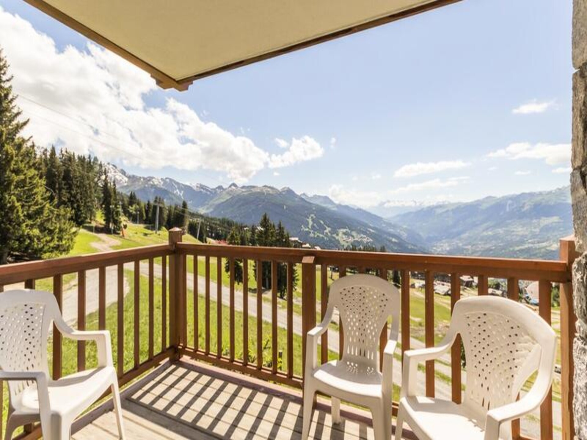 Knus ski-in, ski-out appartement op 50m van de lift in Bourg St Maurice - foto 18