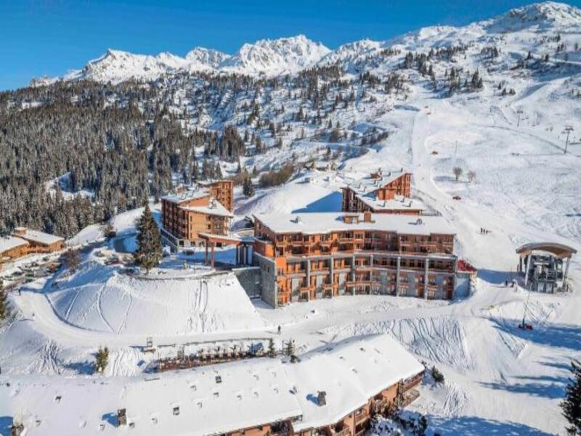 Ski-in/ski-out appartement in Les Arcs 1800 met zwembad en sauna - foto 1
