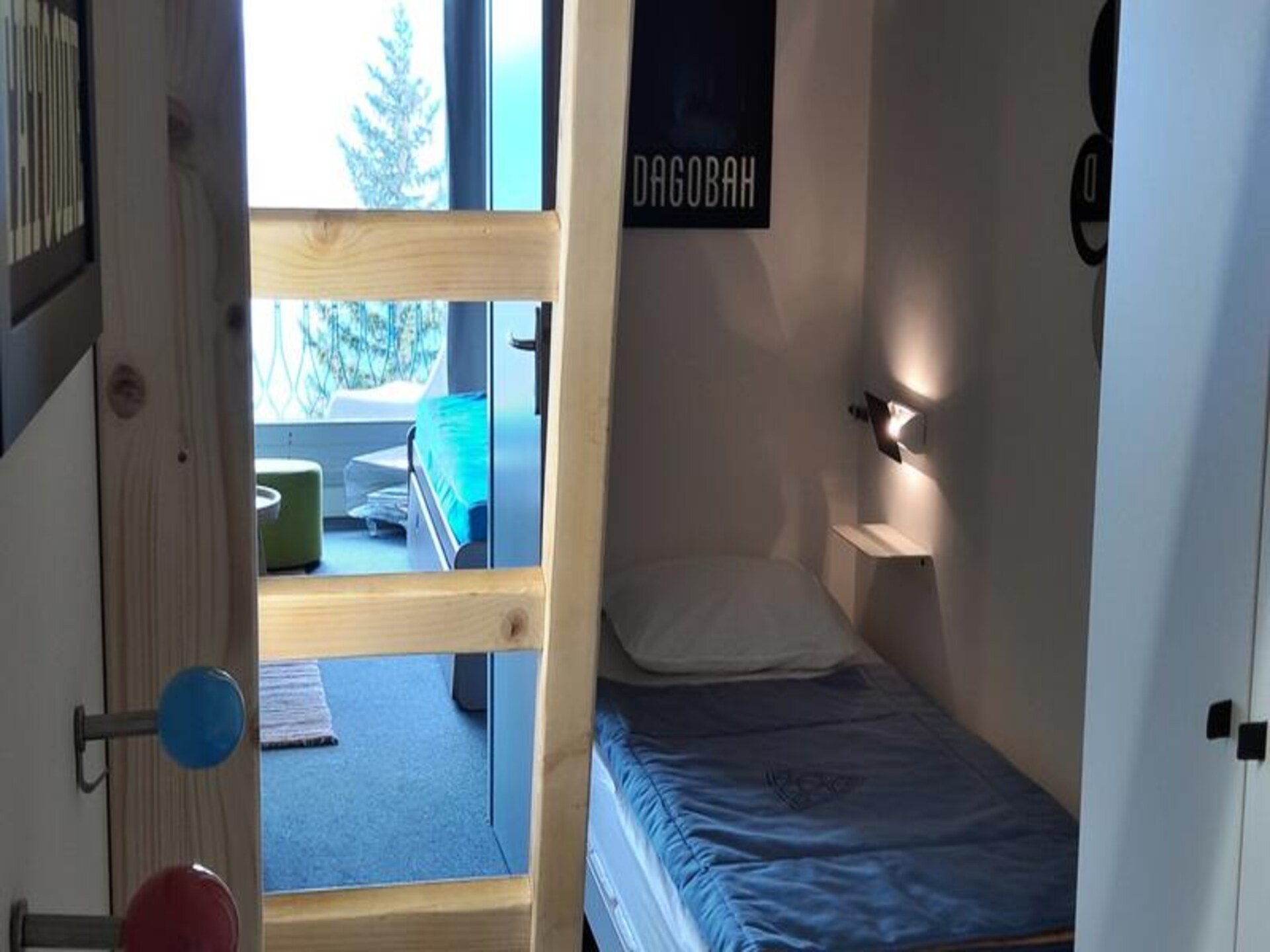 Zonnig appartement op de 8e verdieping met balkon en uitzicht op de Alpen - foto 15