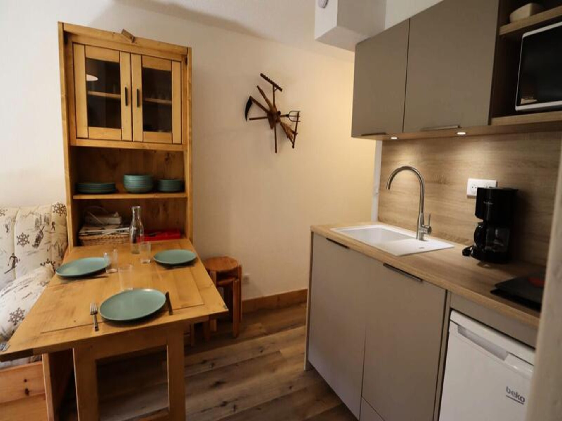 Knus gerenoveerd appartement met balkon en zwembad in Arêches-Beaufort - foto 5