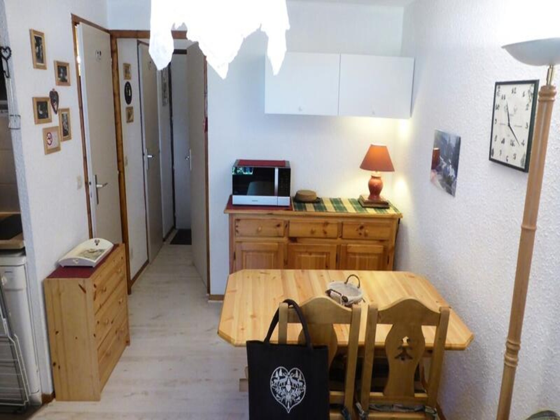 Knus appartement op 2e verdieping met balkon en zwembad in Beaufort - foto 5