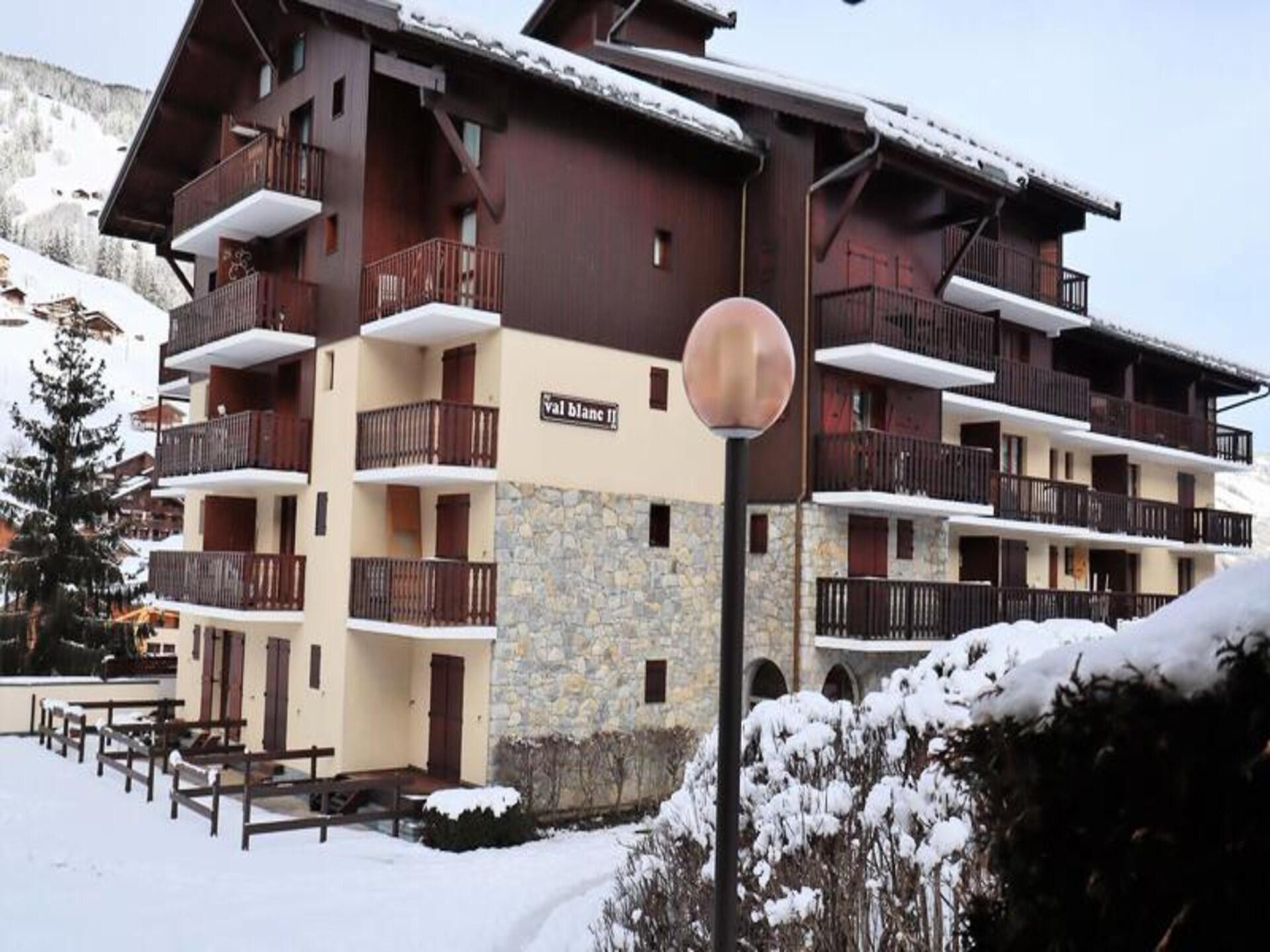 Knus appartement op 2e verdieping met balkon en zwembad in Beaufort - foto 14