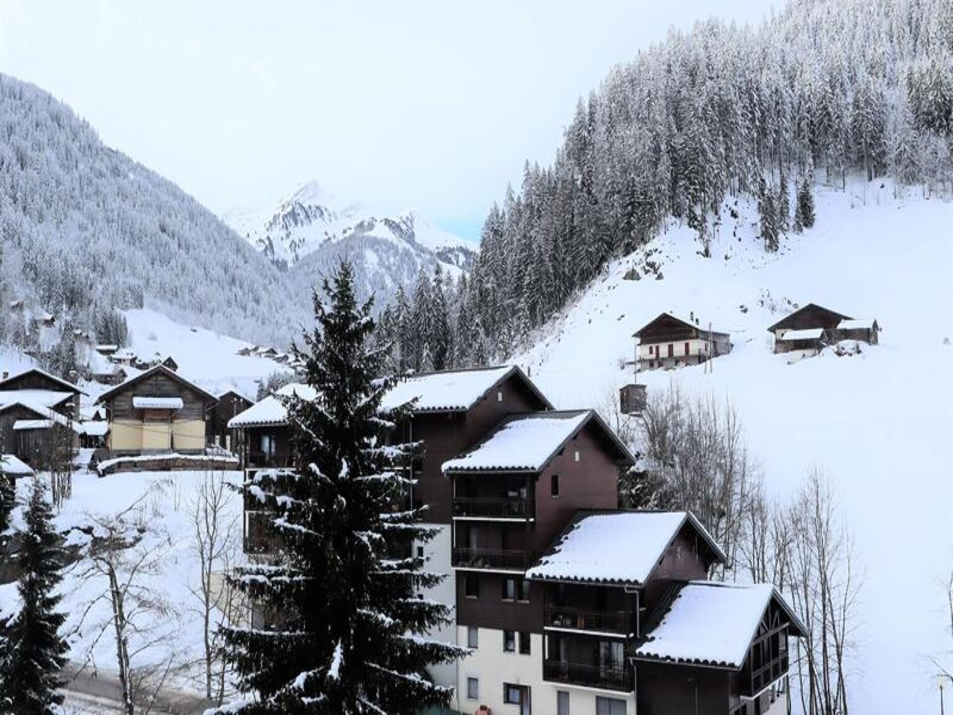 Knus appartement in Arêches-Beaufort met balkon en uitzicht op de Grand Mont - foto 12