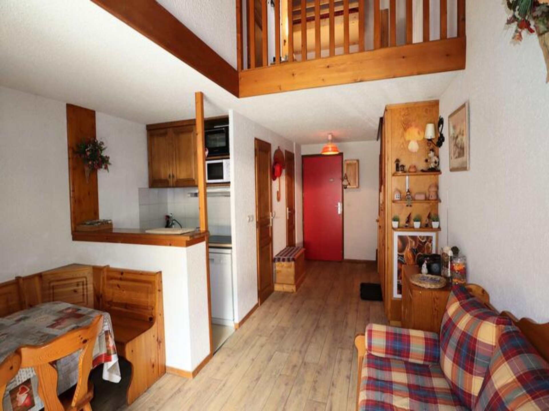 Duplexappartement in Arèches-Beaufort met uitzicht op de Alpen, vlakbij de piste - foto 8