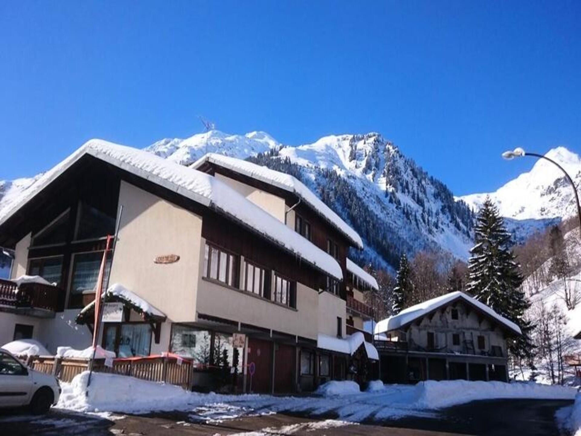 Knus appartement op de piste in Beaufort met uitzicht op de Alpen - foto 12
