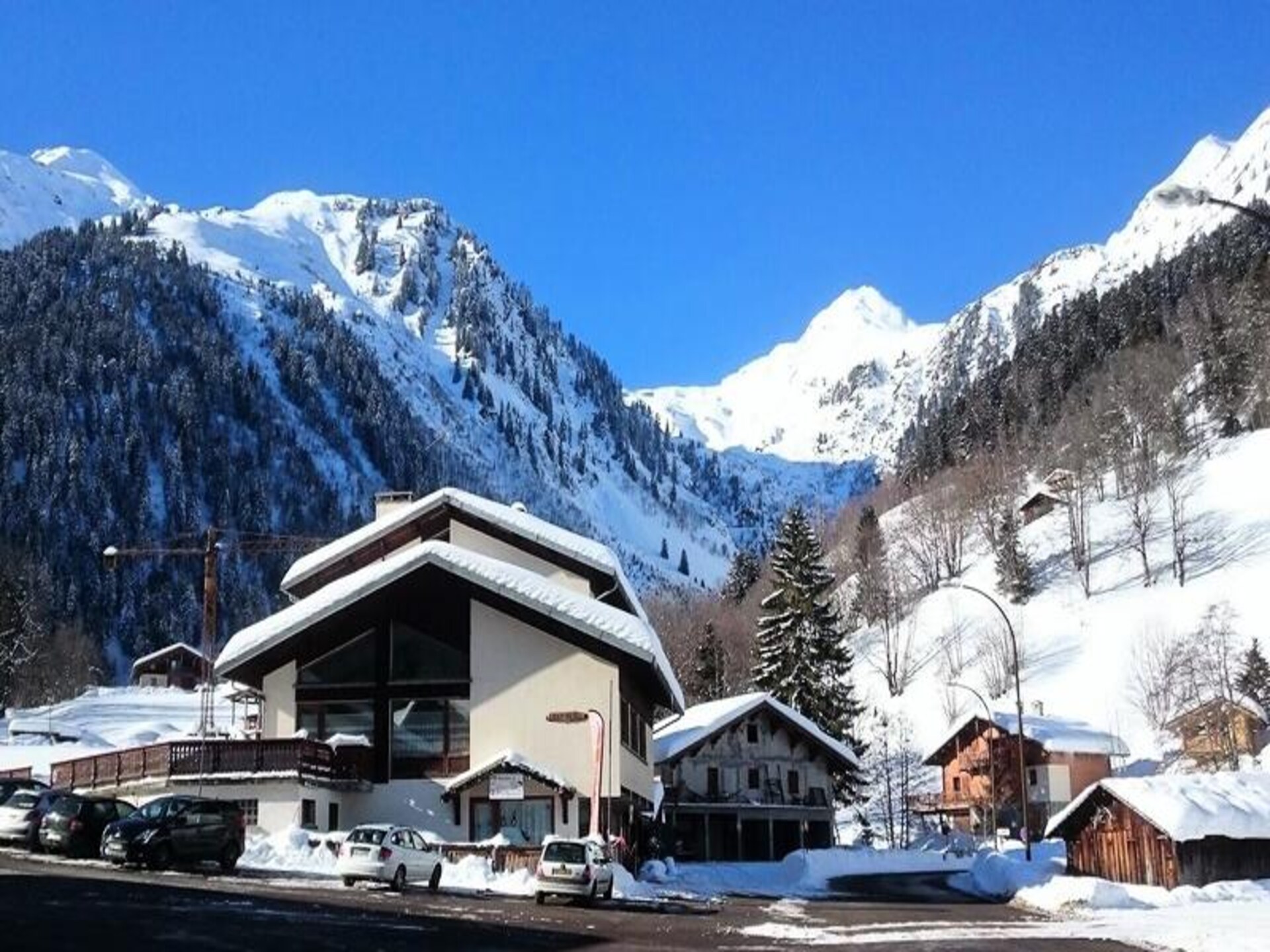 Knus appartement op 1200m hoogte met balkon en uitzicht op de Alpen - foto 4