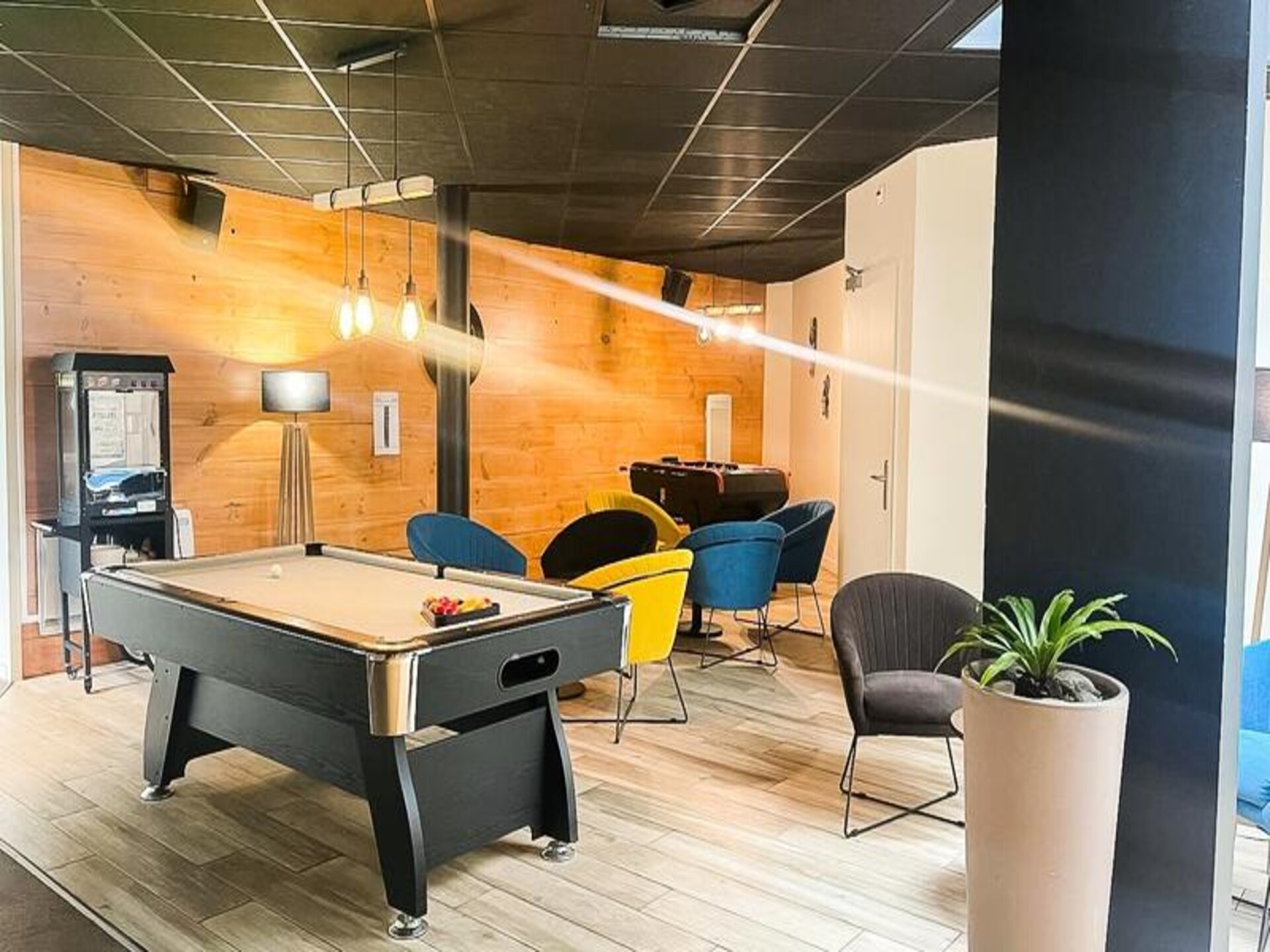 Romantisch appartement in Cauterets met spa-toegang en tuin - foto 15