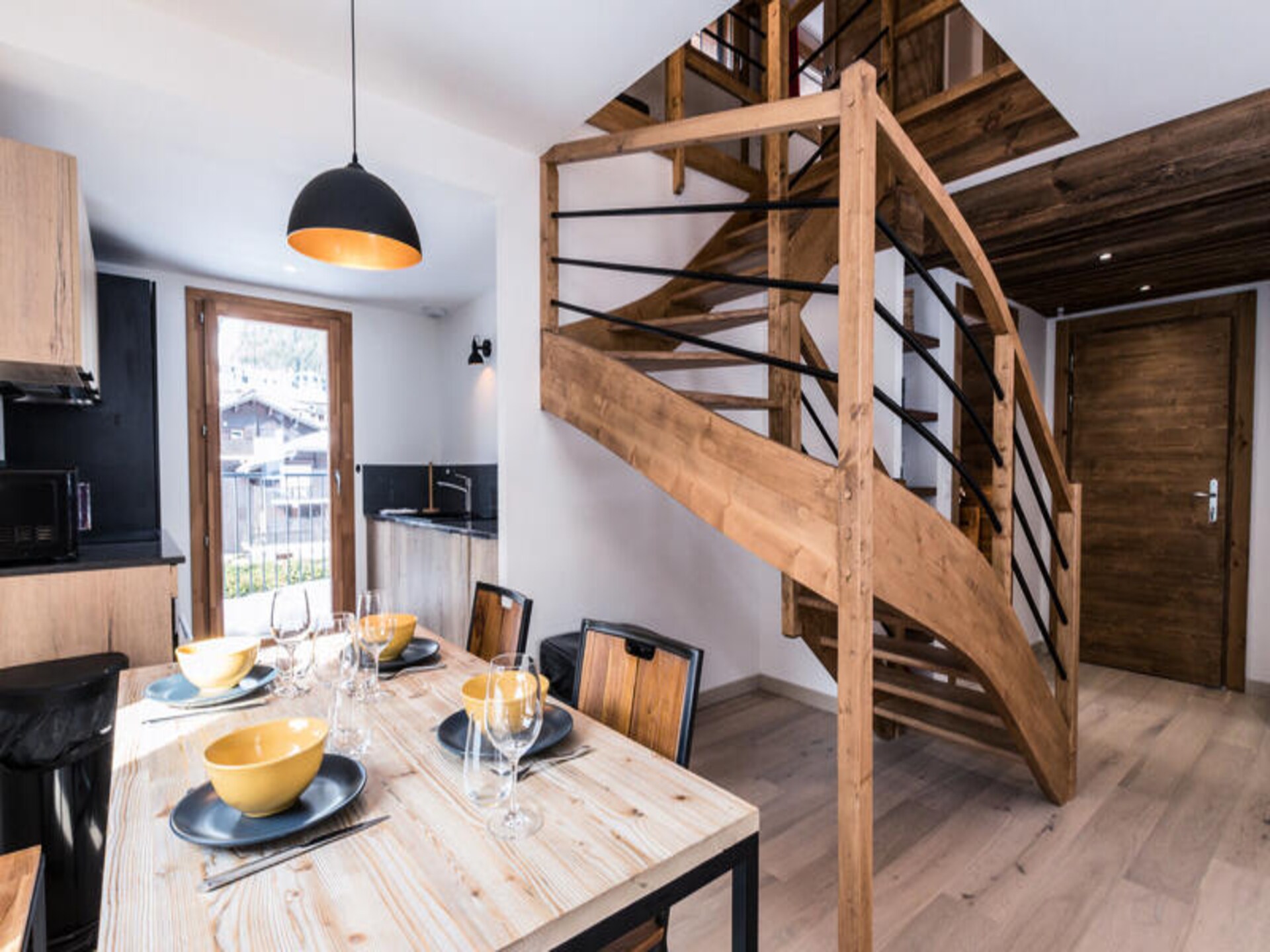Ruim 3-slaapkamer duplex appartement met balkon en bergzicht in Chamonix - foto 16