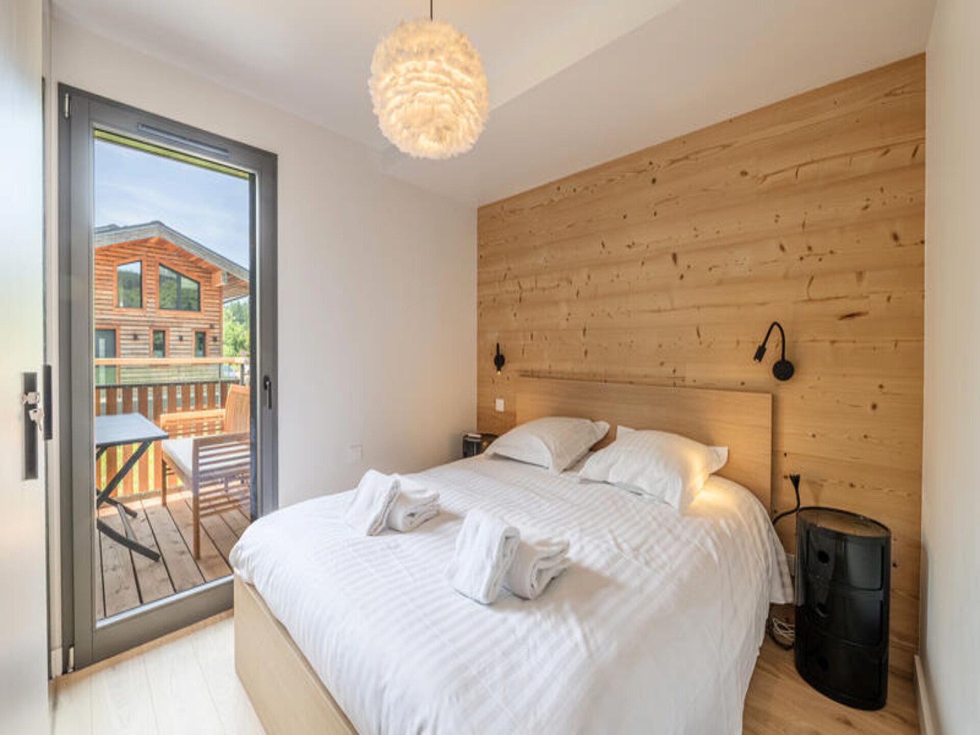 Stijlvol appartement aan de voet van de Mont Blanc met tuin en bergzicht - foto 9