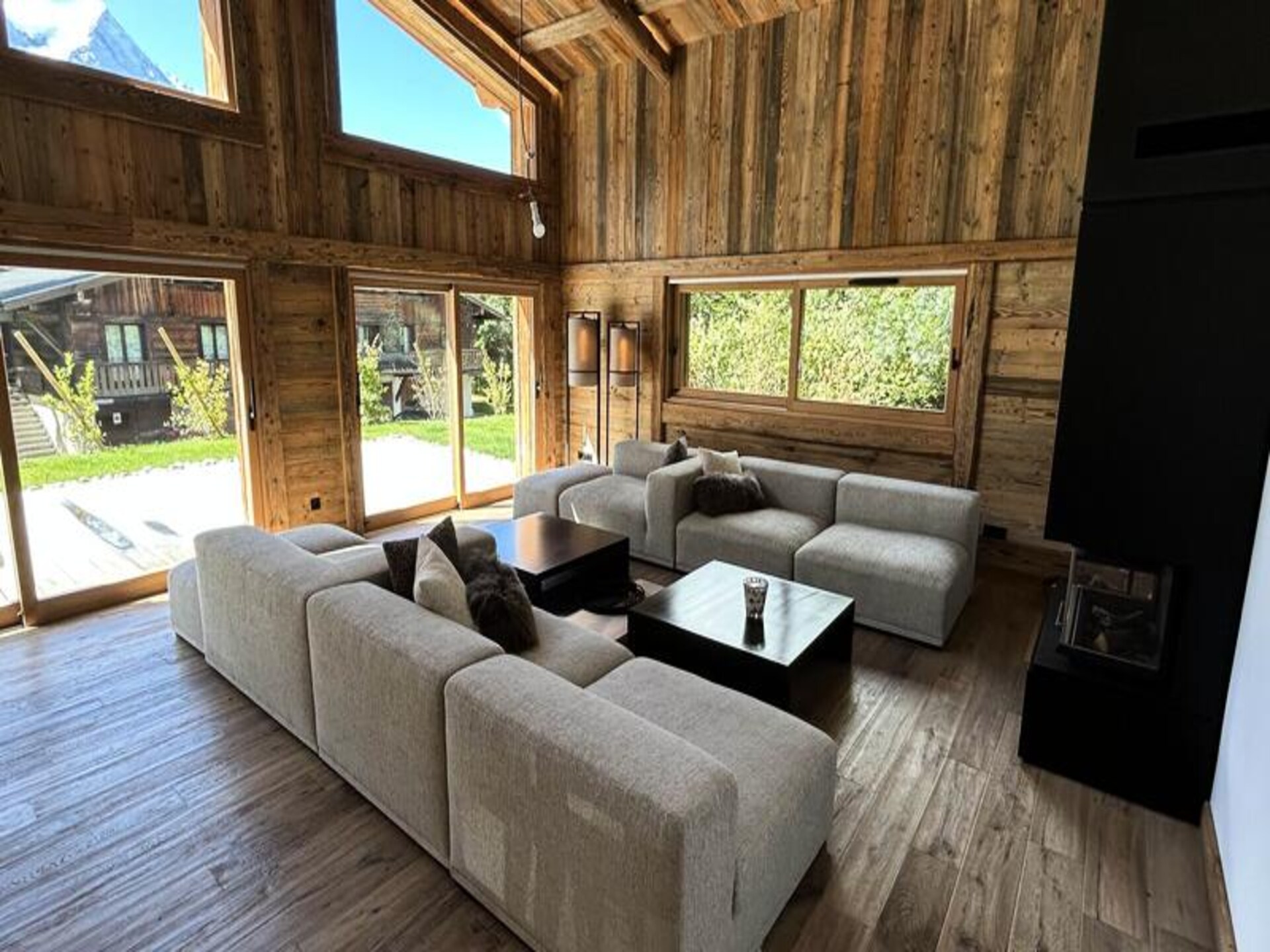 Luxe Alpenverblijf voor 10 personen met sauna, jacuzzi en Mont Blanc uitzicht - foto 9