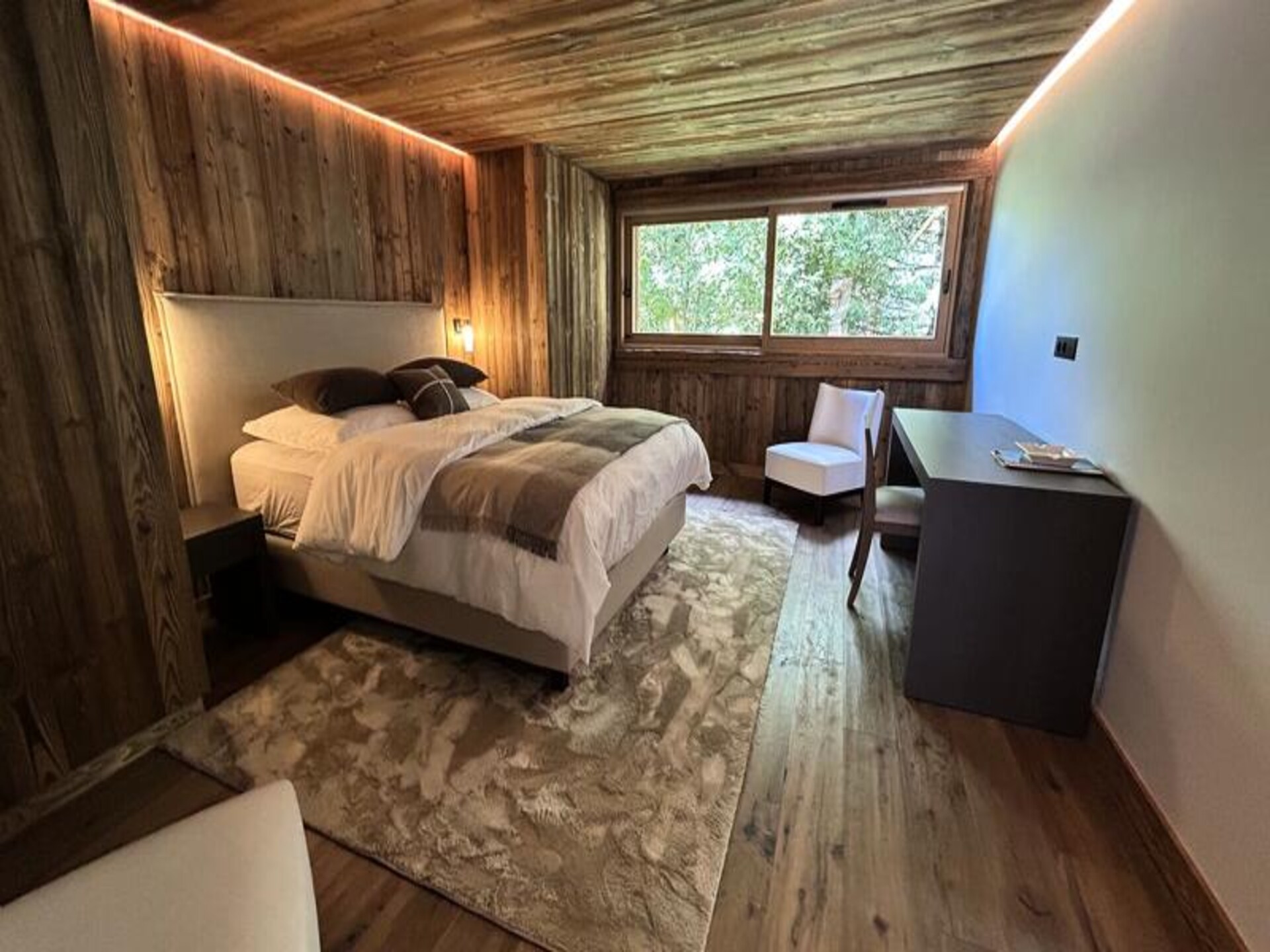 Luxe Alpenverblijf voor 10 personen met sauna, jacuzzi en Mont Blanc uitzicht - foto 12