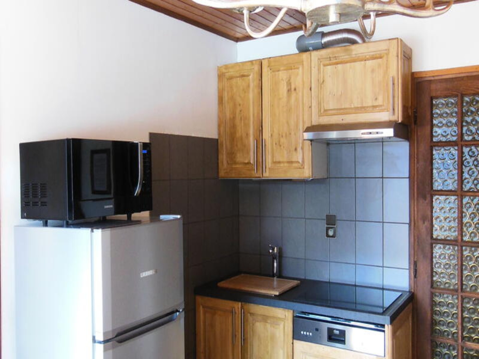 Knus appartement met zuidbalkon, 400m van centrum Courchevel - foto 3