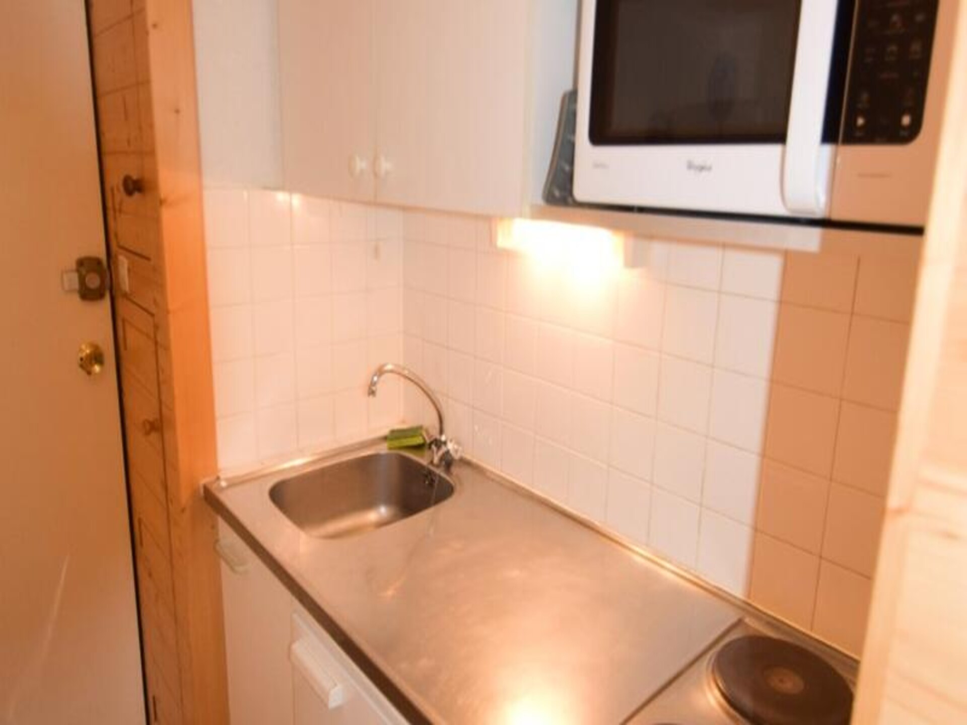 Studio op 5e verdieping met zuidbalkon en directe toegang tot de piste - foto 5