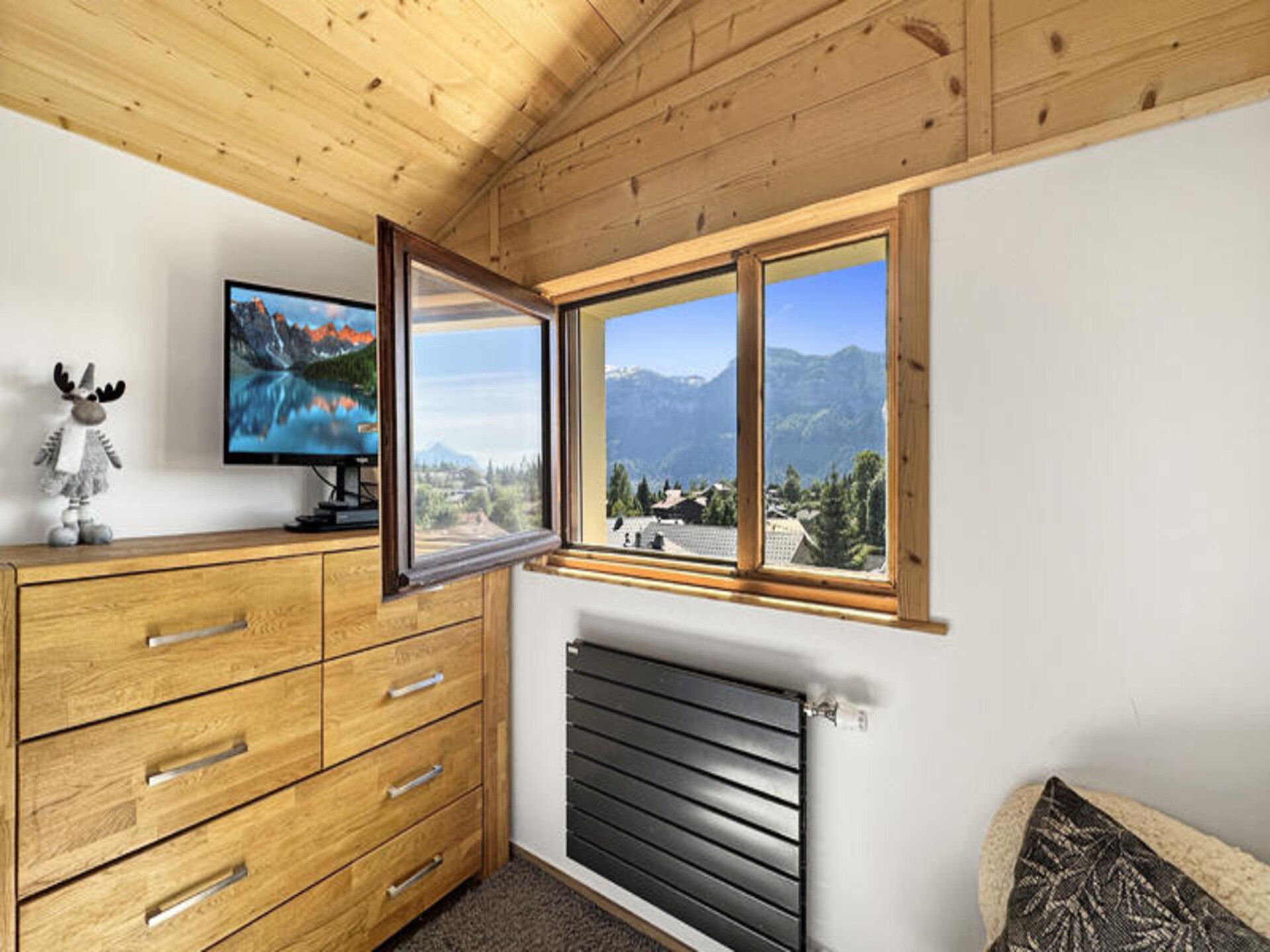 Licht appartement in het hart van Les Carroz, vlakbij de piste - foto 9