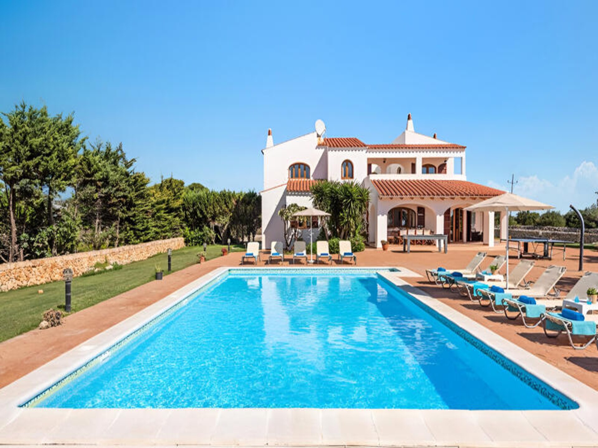Ruime villa voor 12 personen met tuin bij Cala Galdana, Menorca - foto 16