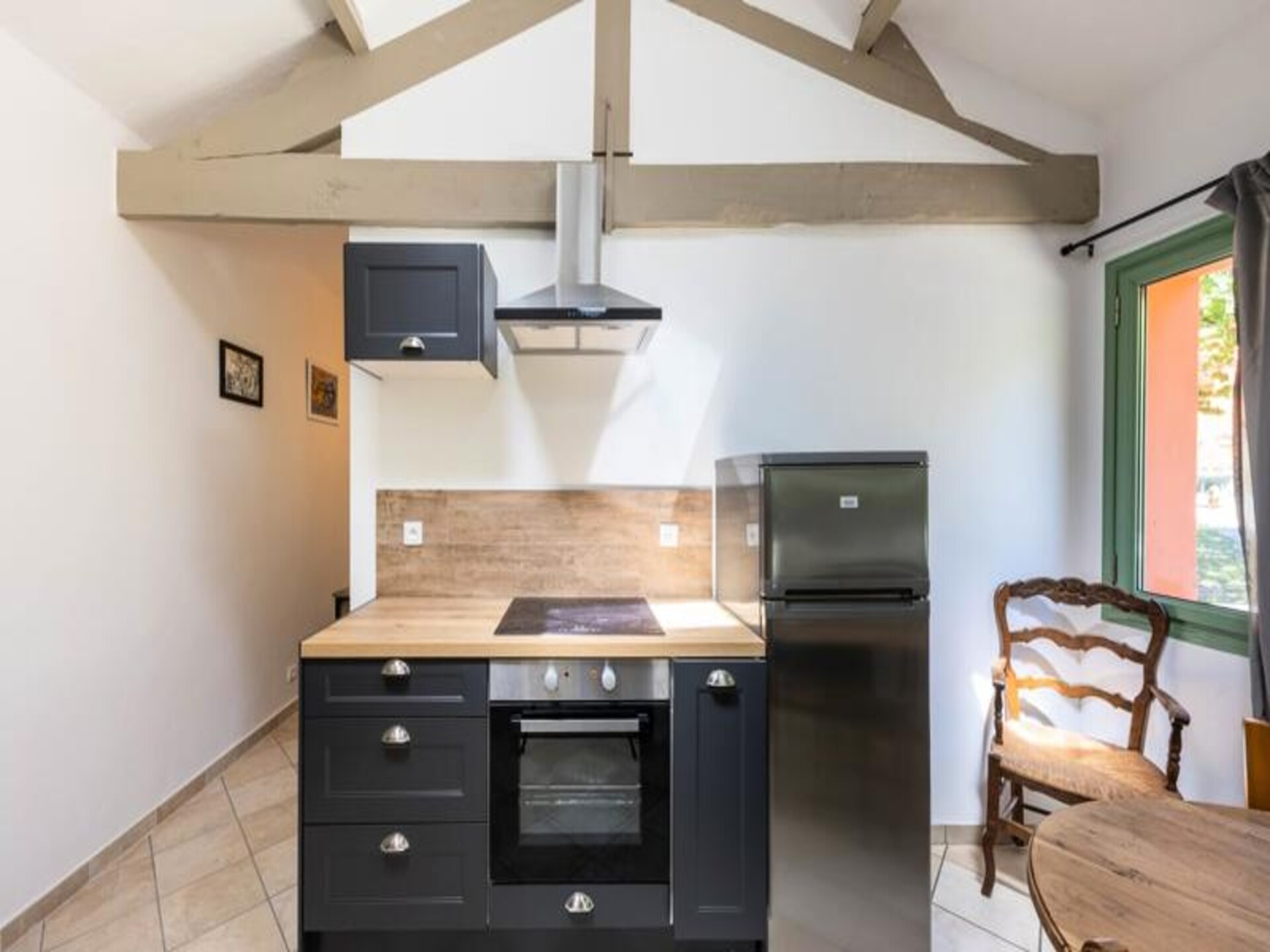 Knus appartement bij Grasse met zwembad, tuin en airco - foto 17