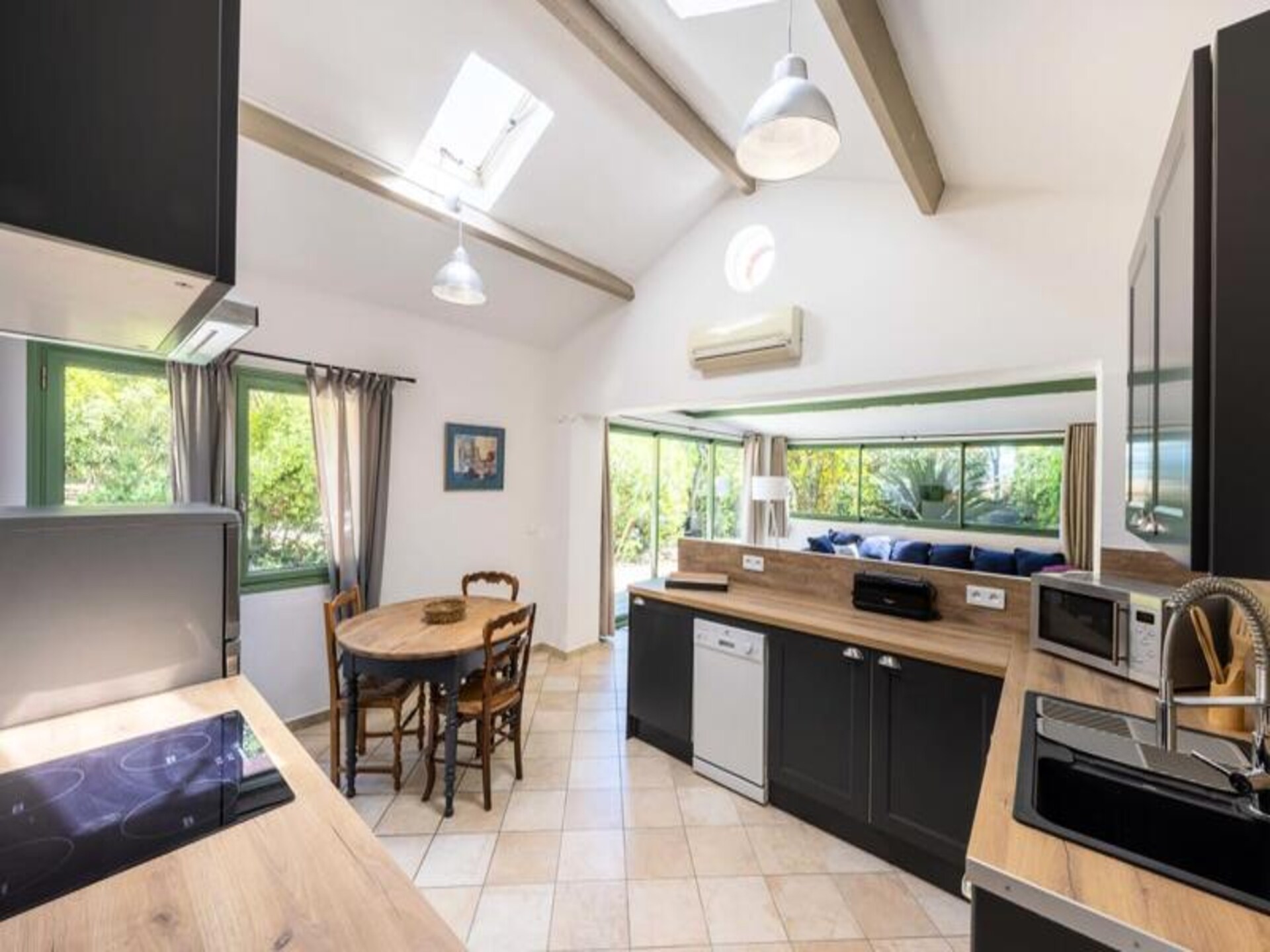 Knus appartement bij Grasse met zwembad, tuin en airco - foto 19