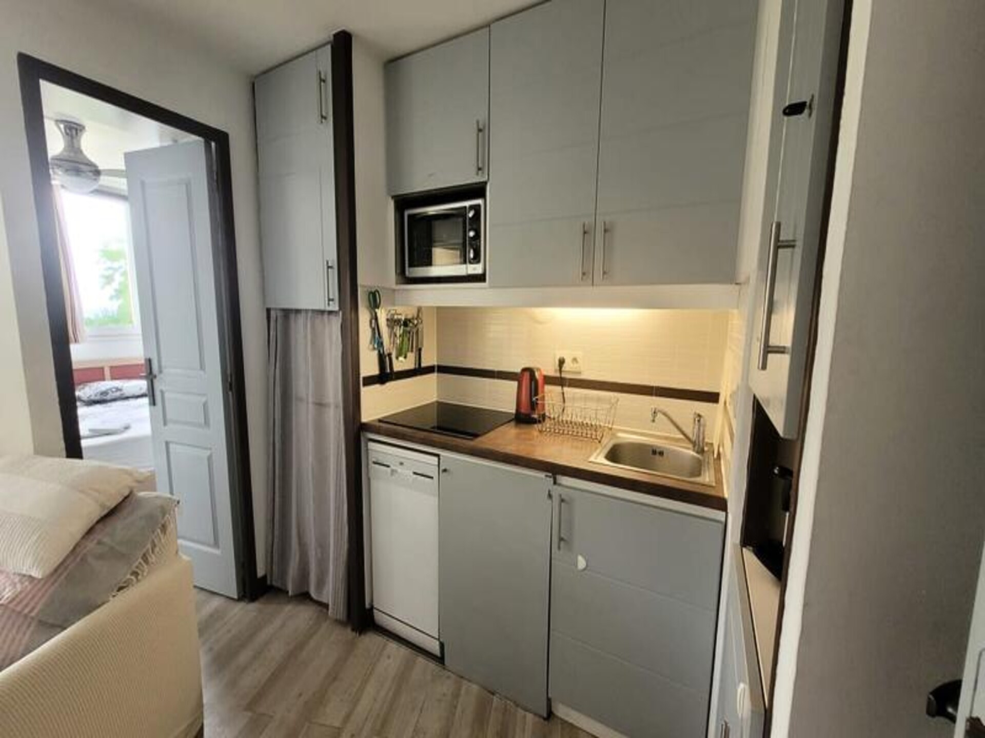 2-kamer appartement met zeezicht, tuin en zwembad in Cap Esterel, Agay - foto 38