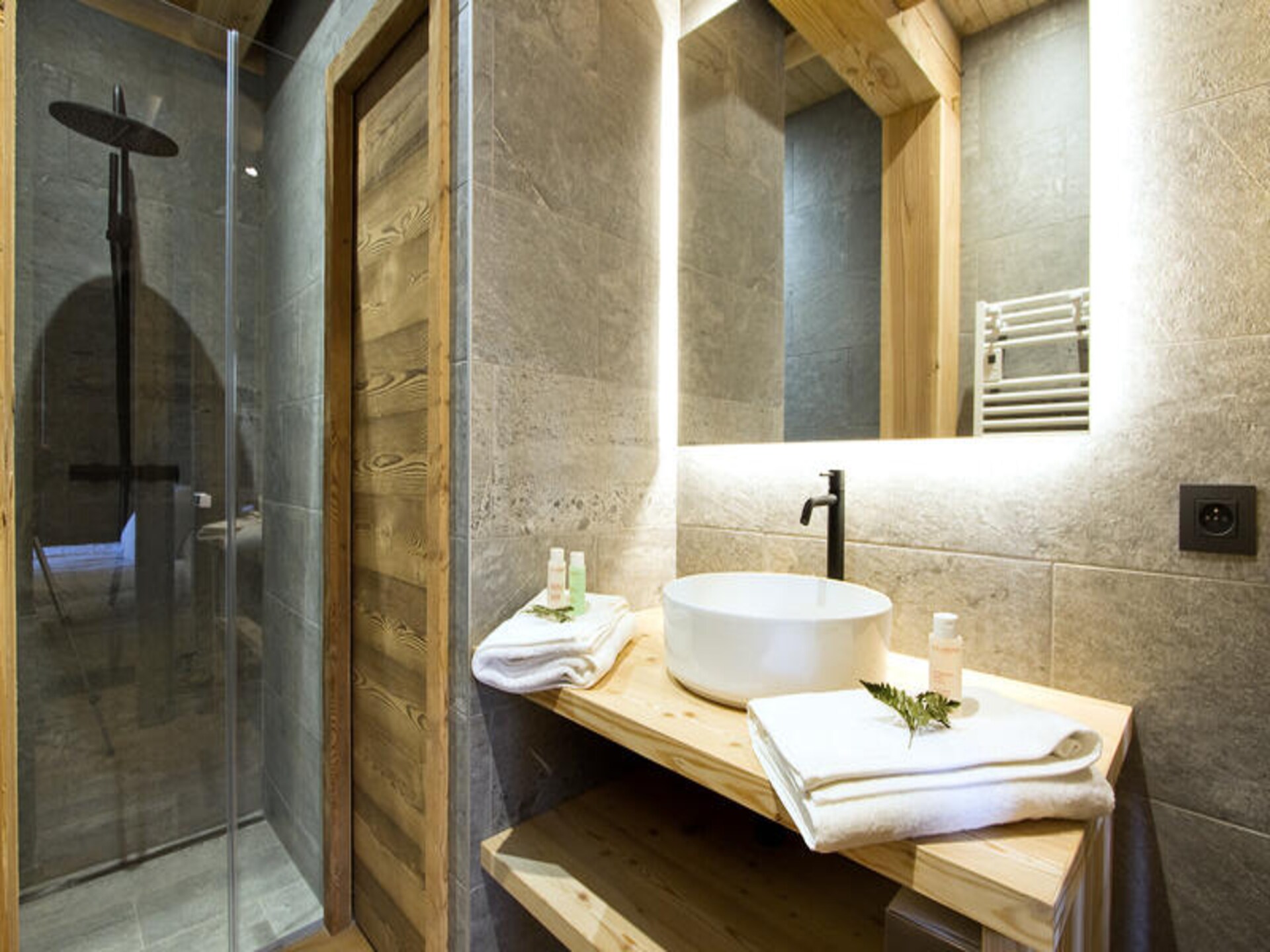 Luxe Alpenappartement 10p met sauna, zwembad & panoramisch uitzicht in Vénosc - foto 15