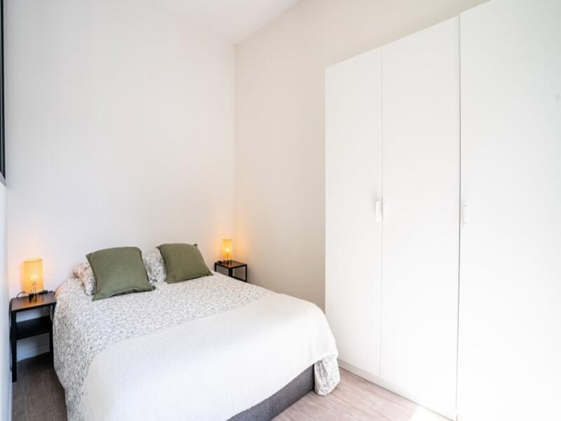 Modern appartement in de levendige havenwijk van Nice, vlakbij de oude stad - foto 4