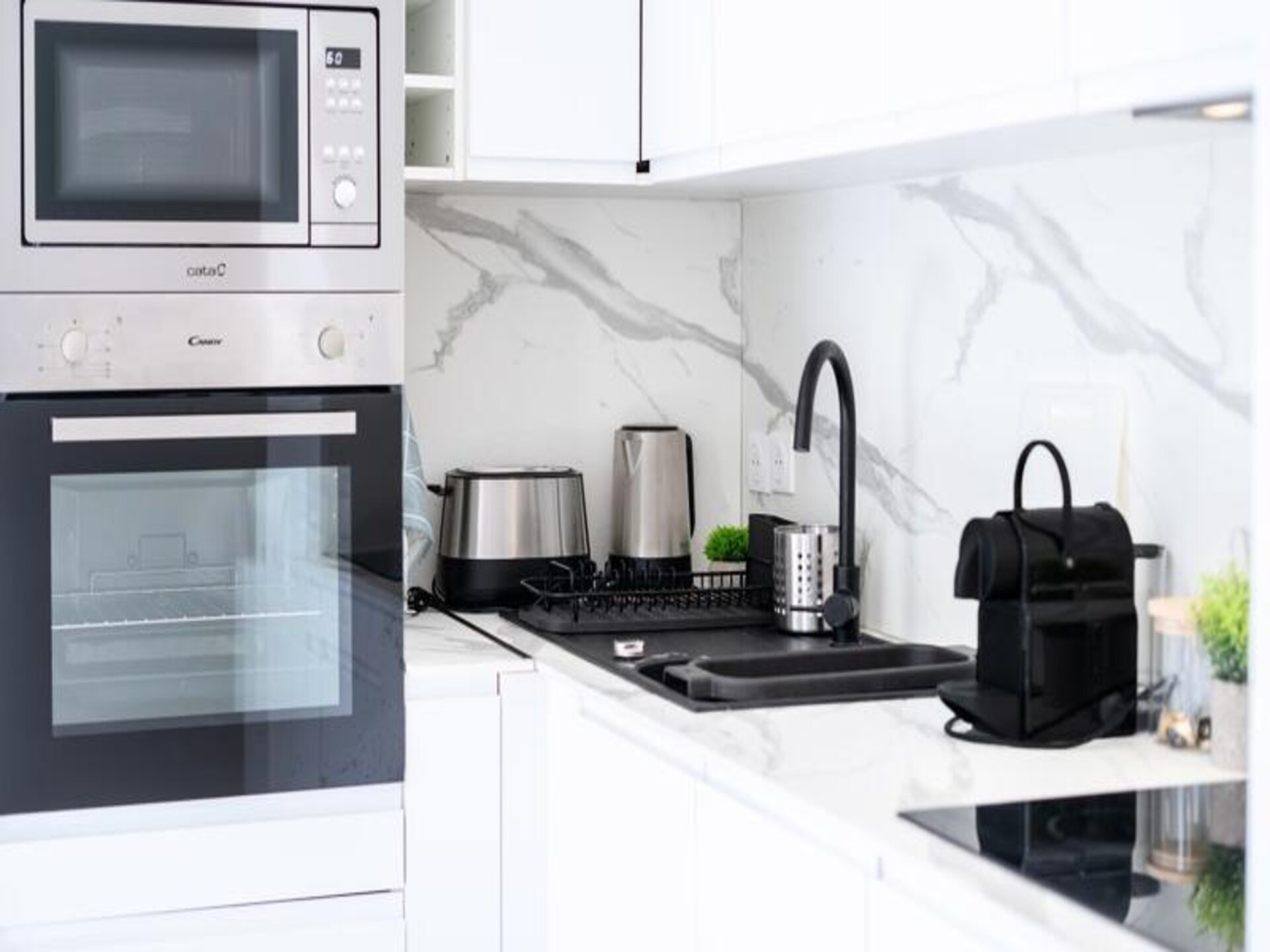 Modern appartement in de levendige havenwijk van Nice, vlakbij de oude stad - foto 13
