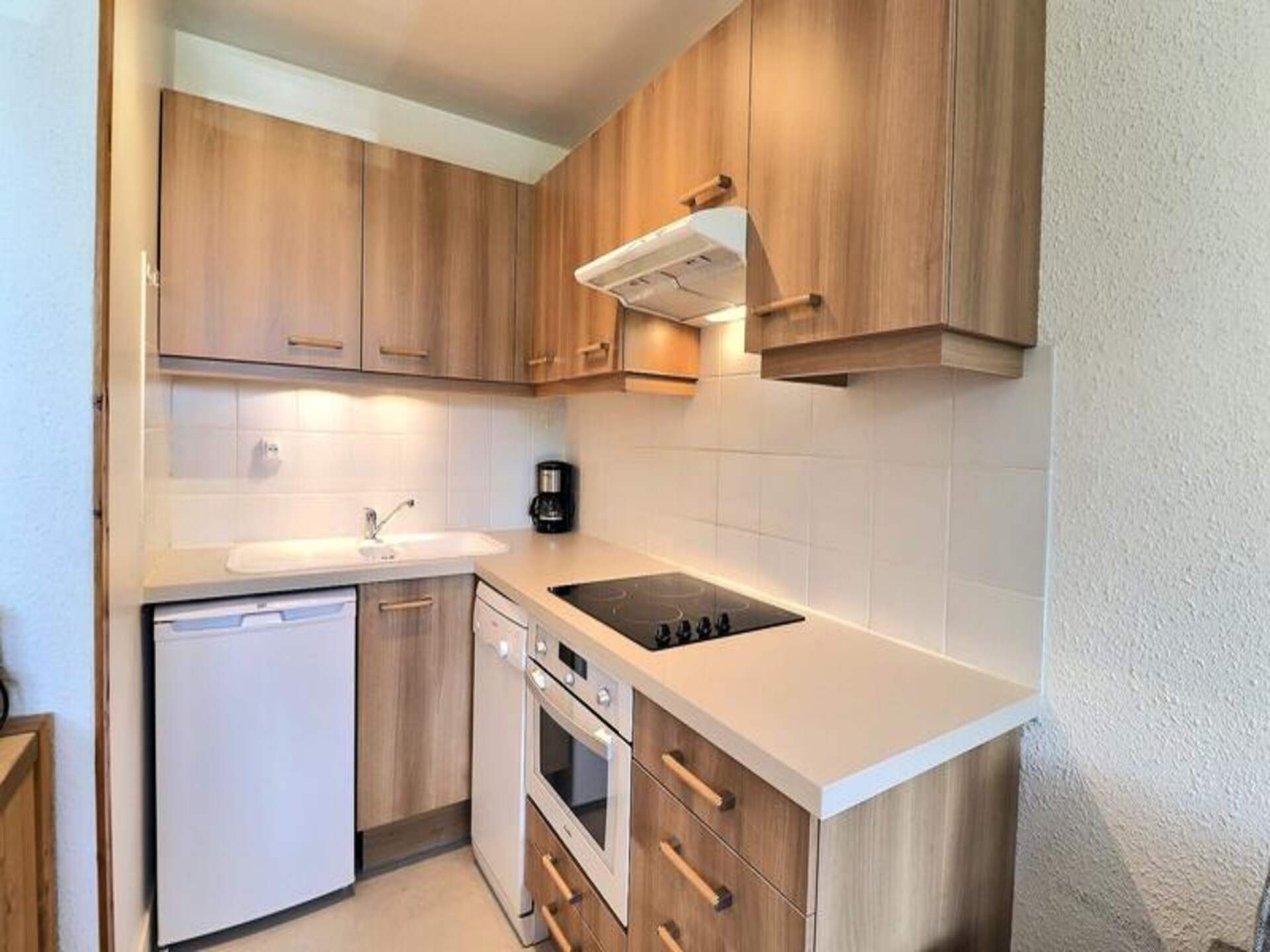 Appartement aan de piste in Les Allues met uitzicht op de Alpen - foto 7