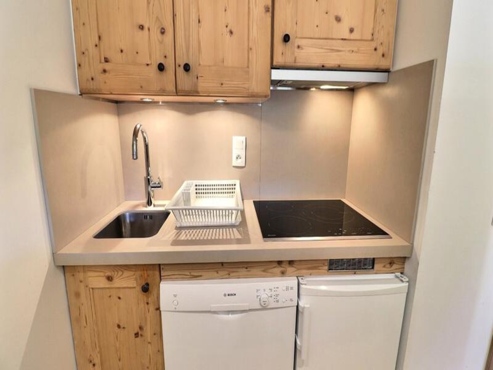 Appartement 6p in Les Allues met balkon, direct aan de piste van Méribel-Mottaret - foto 14