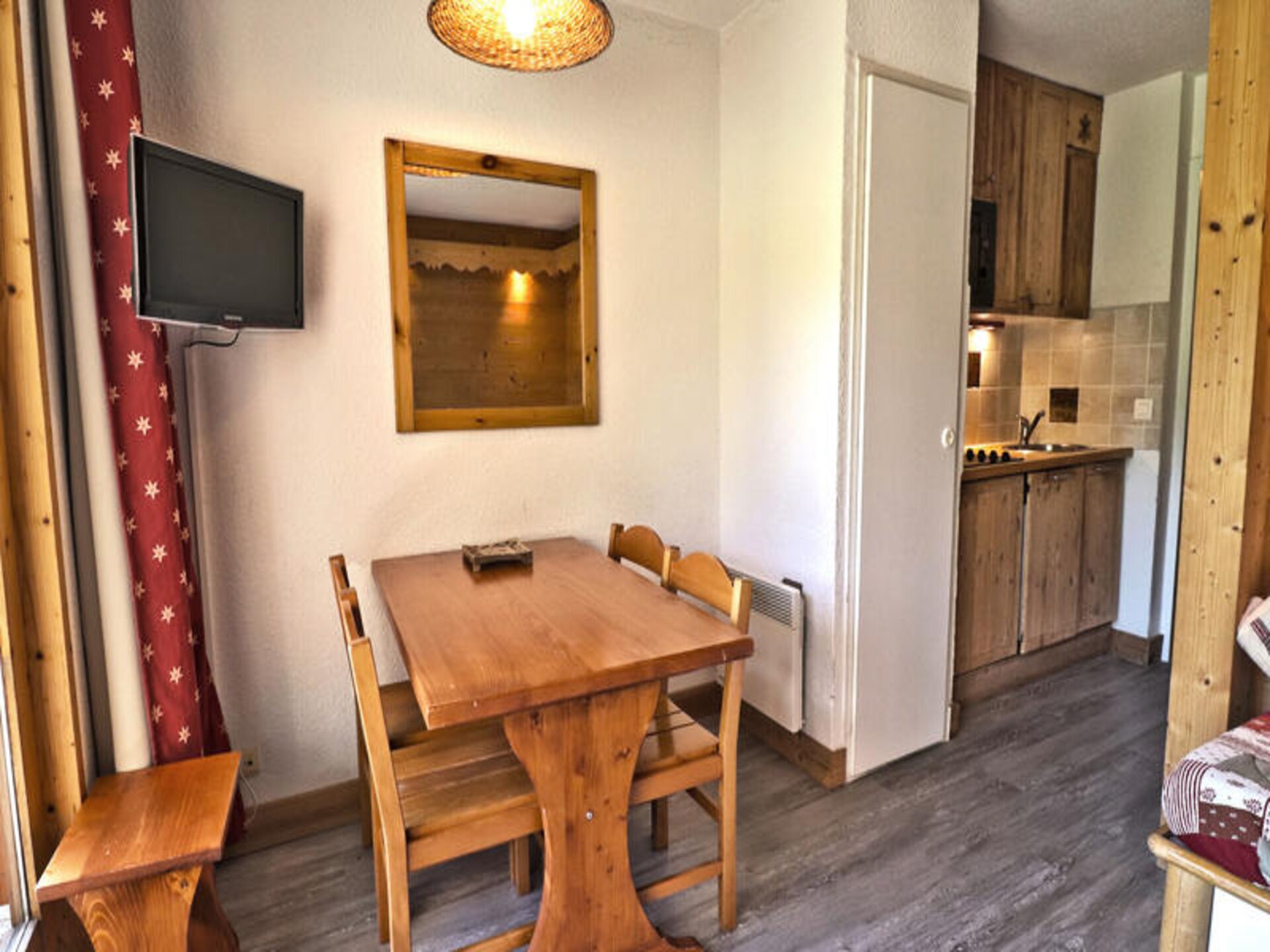 Knus appartement in Les Allues nabij de pistes van Méribel - foto 10