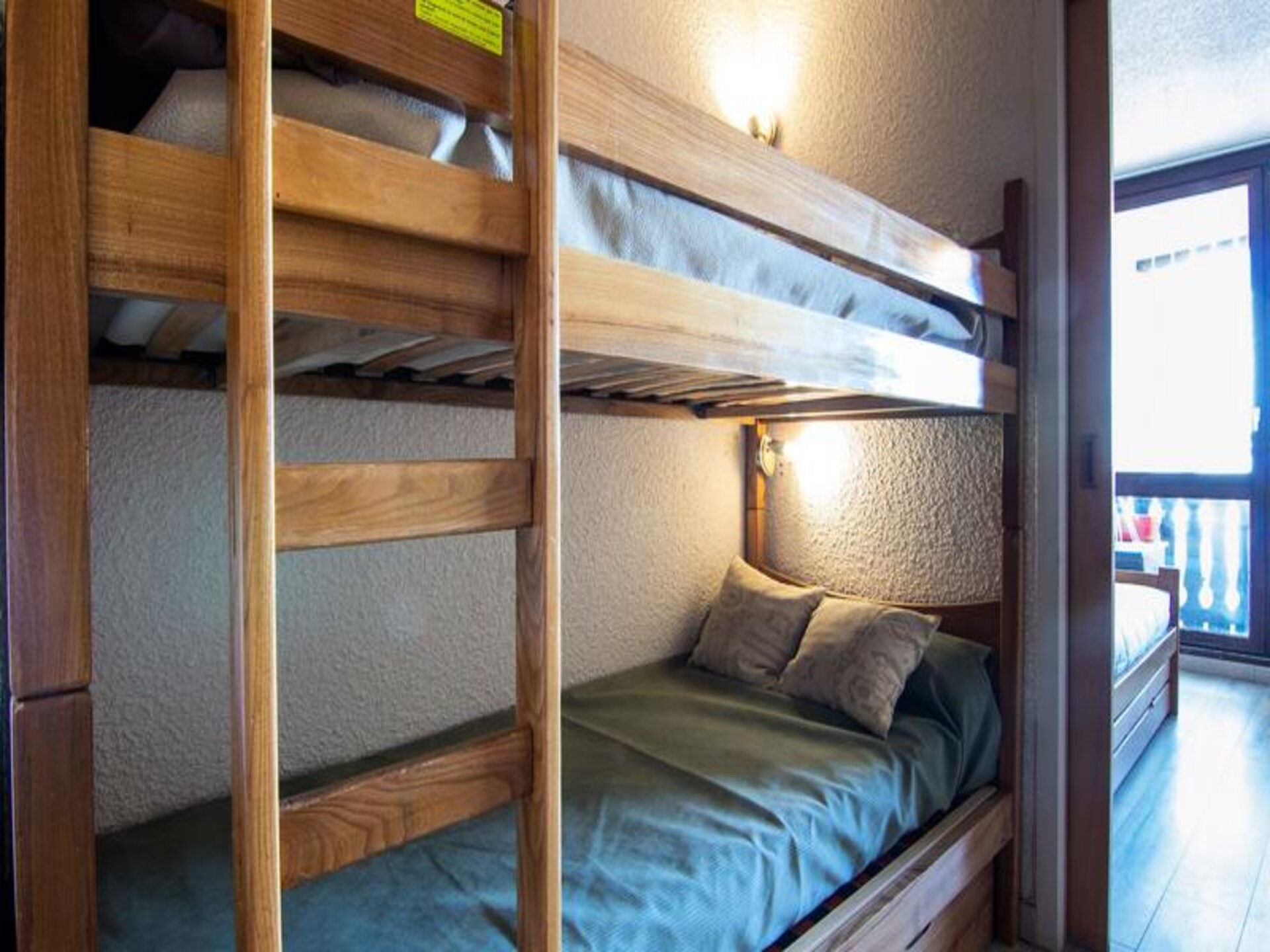 Appartement 6 pers. op de piste in Les Menuires met balkon op het zuiden - foto 12
