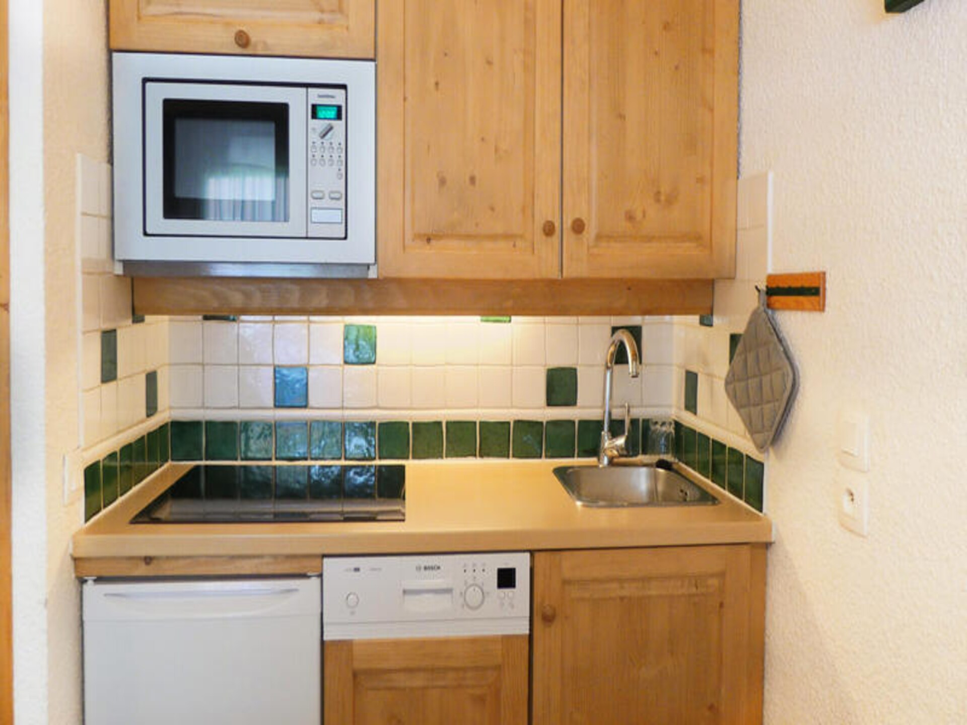 Knus appartement op 250m van de piste in Méribel - foto 14