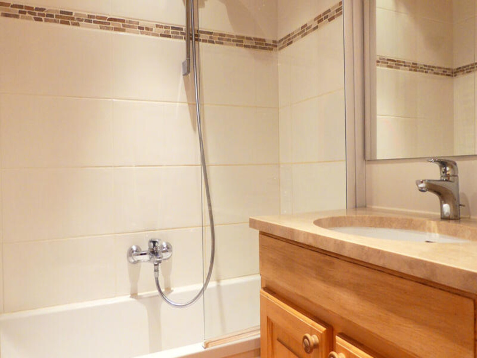 Knus appartement op 250m van de piste in Méribel - foto 17