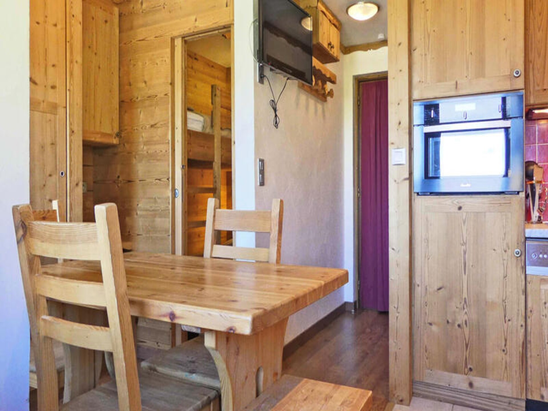 Gezellig alpine studio in Méribel, direct aan de piste met balkon - foto 13