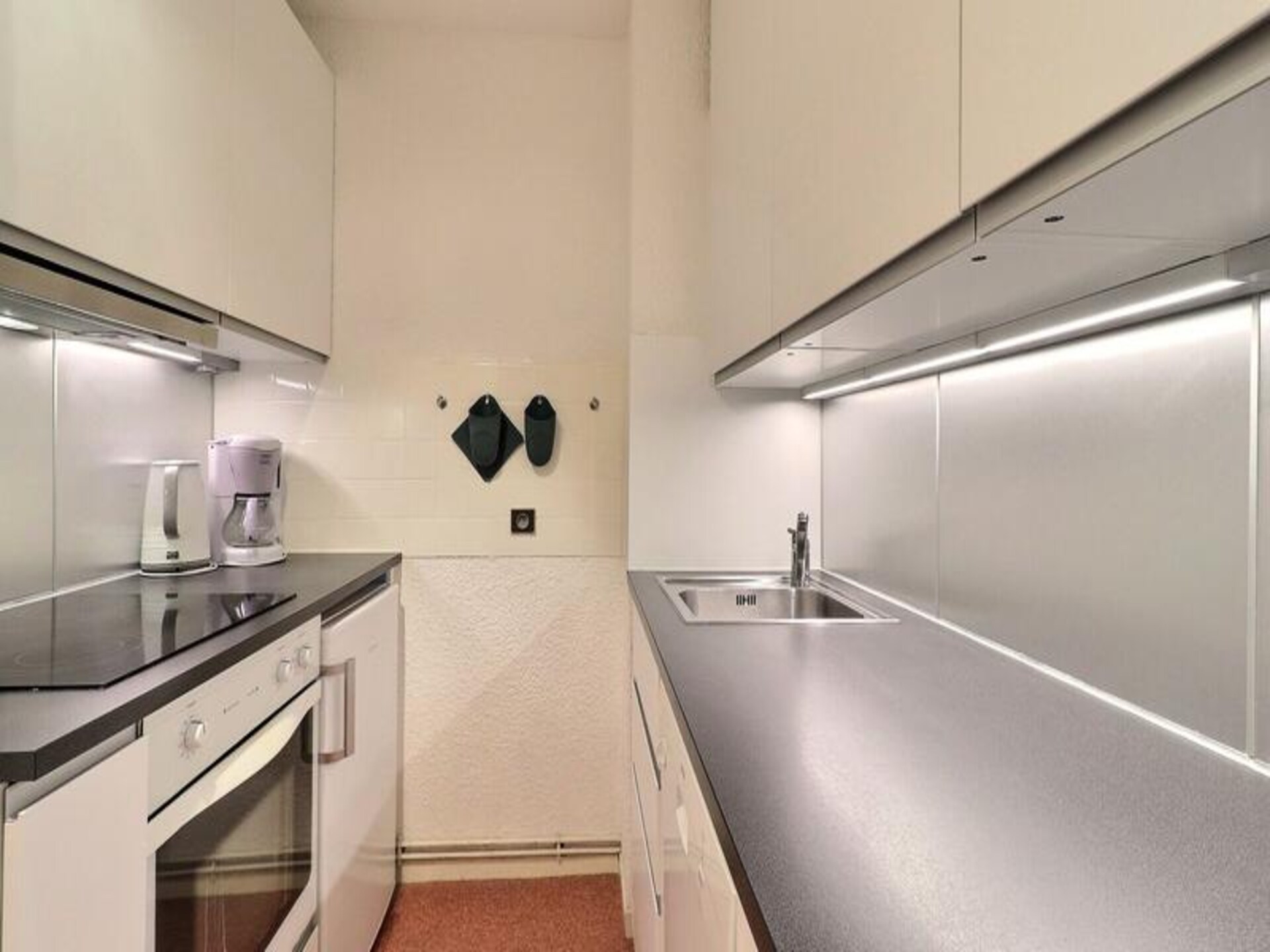 Appartement aan de piste in Les Allues met adembenemend uitzicht - foto 14