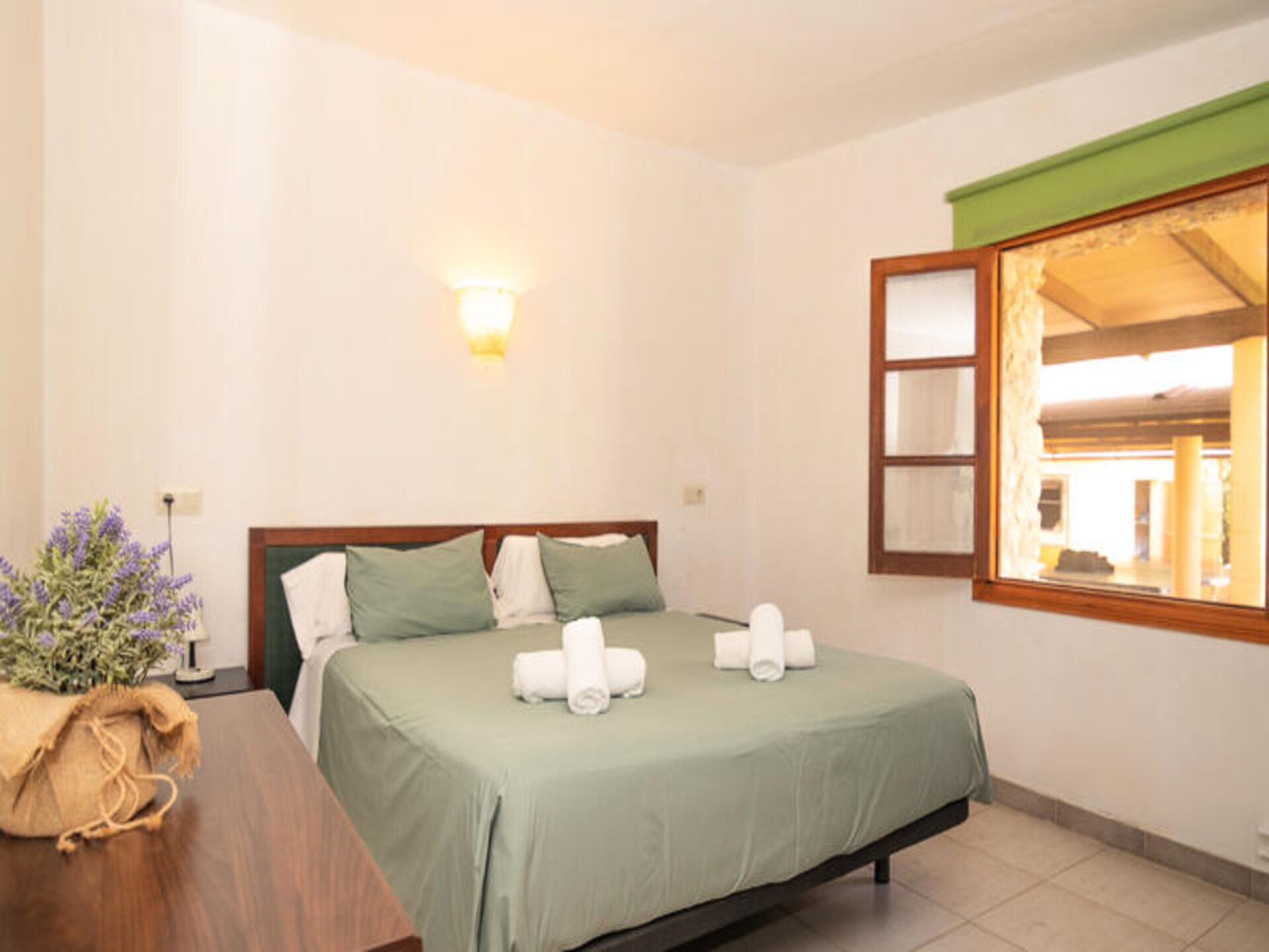 Landelijke villa in Llubí met privézwembad, tennisbaan en 6 suites - foto 19