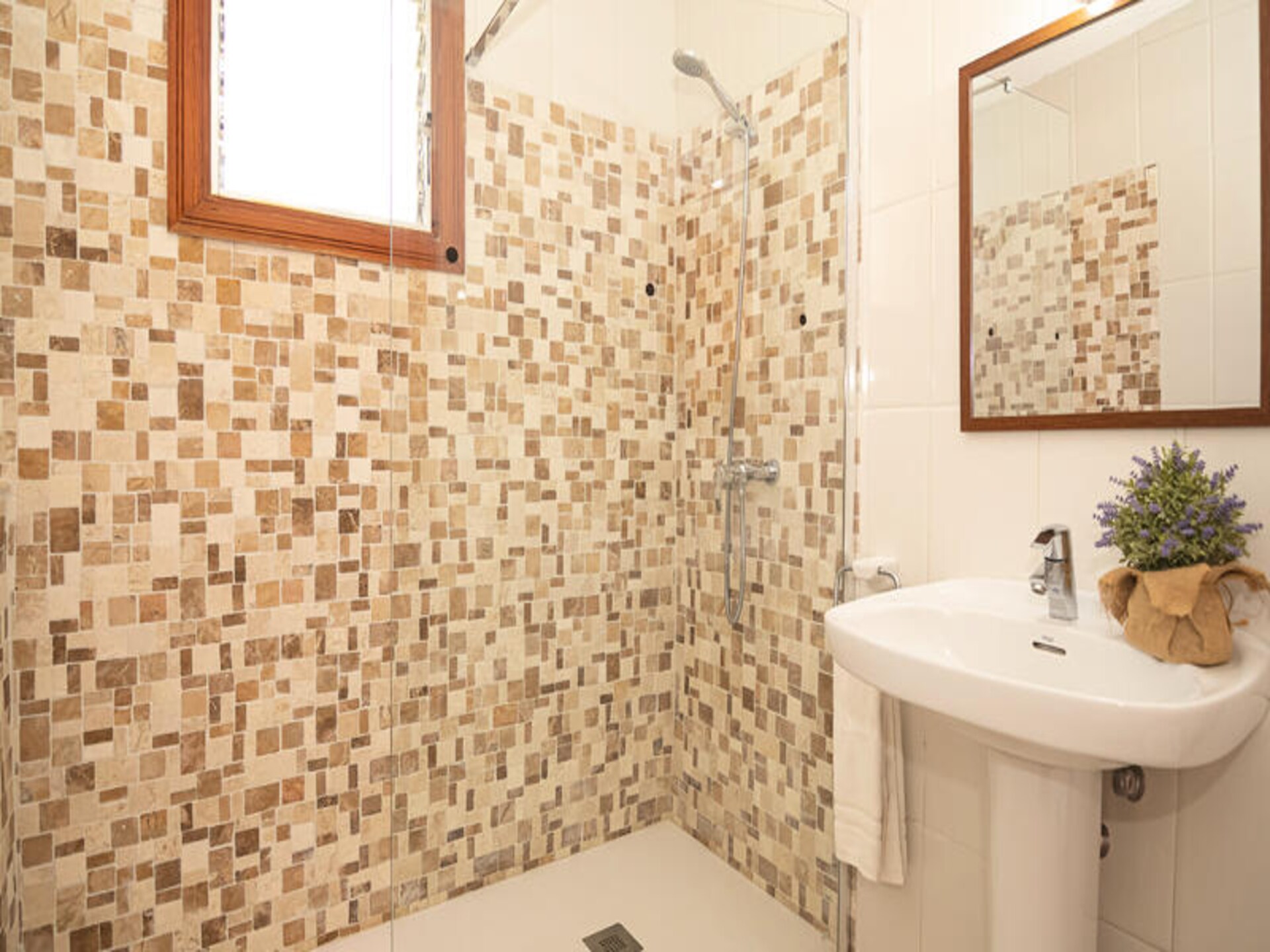 Landelijke villa in Llubí met privézwembad, tennisbaan en 6 suites - foto 28