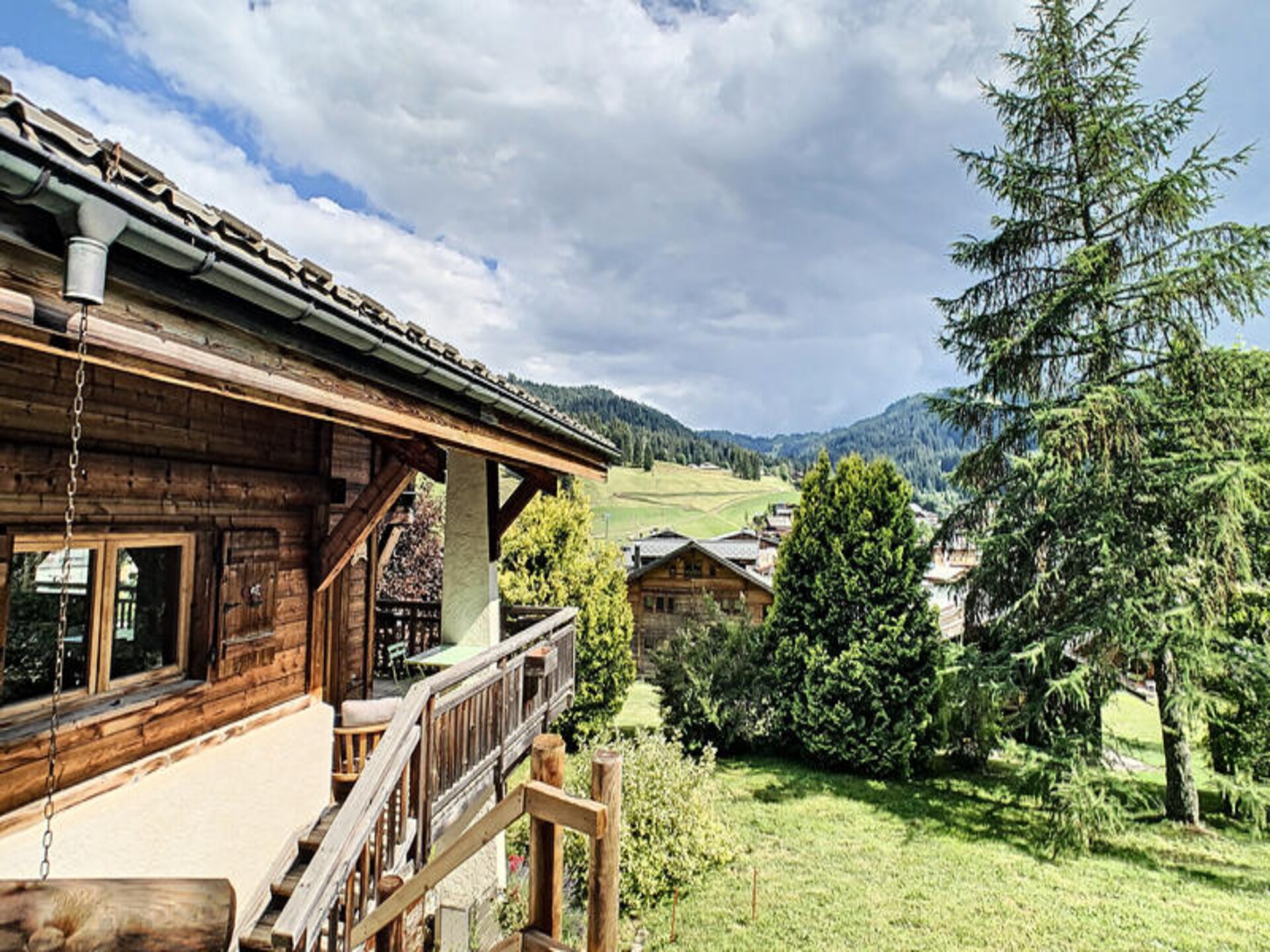 Chalet Léonie: 10-persoons chalet met sauna en jacuzzi in Les Gets - foto 6