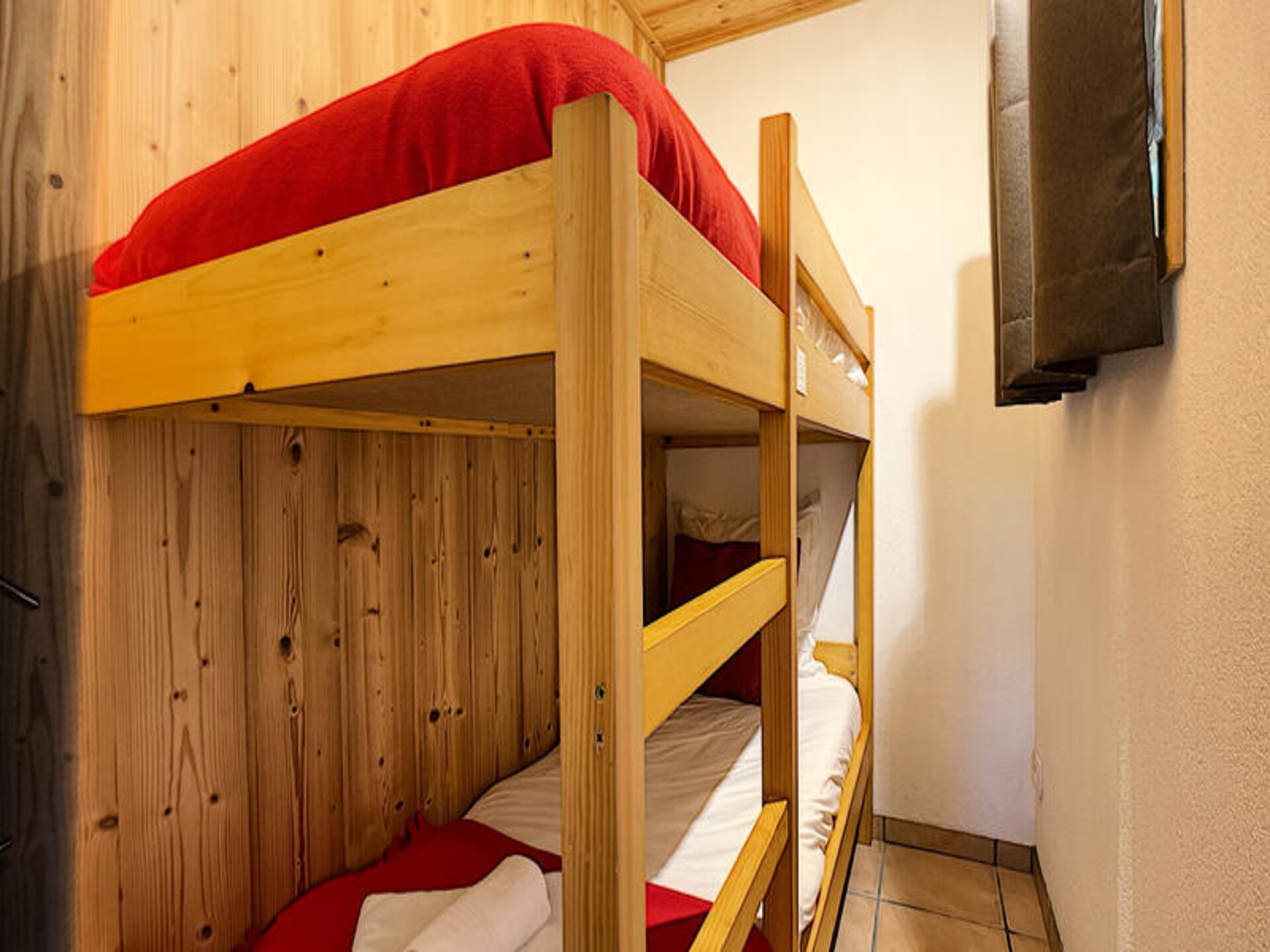 Ruim 8-persoons appartement in Les Gets met zicht op de skipistes - foto 14