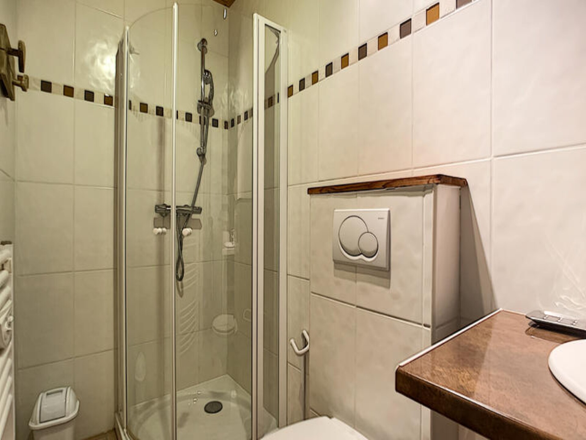 Ruim 8-persoons appartement in Les Gets met zicht op de skipistes - foto 19