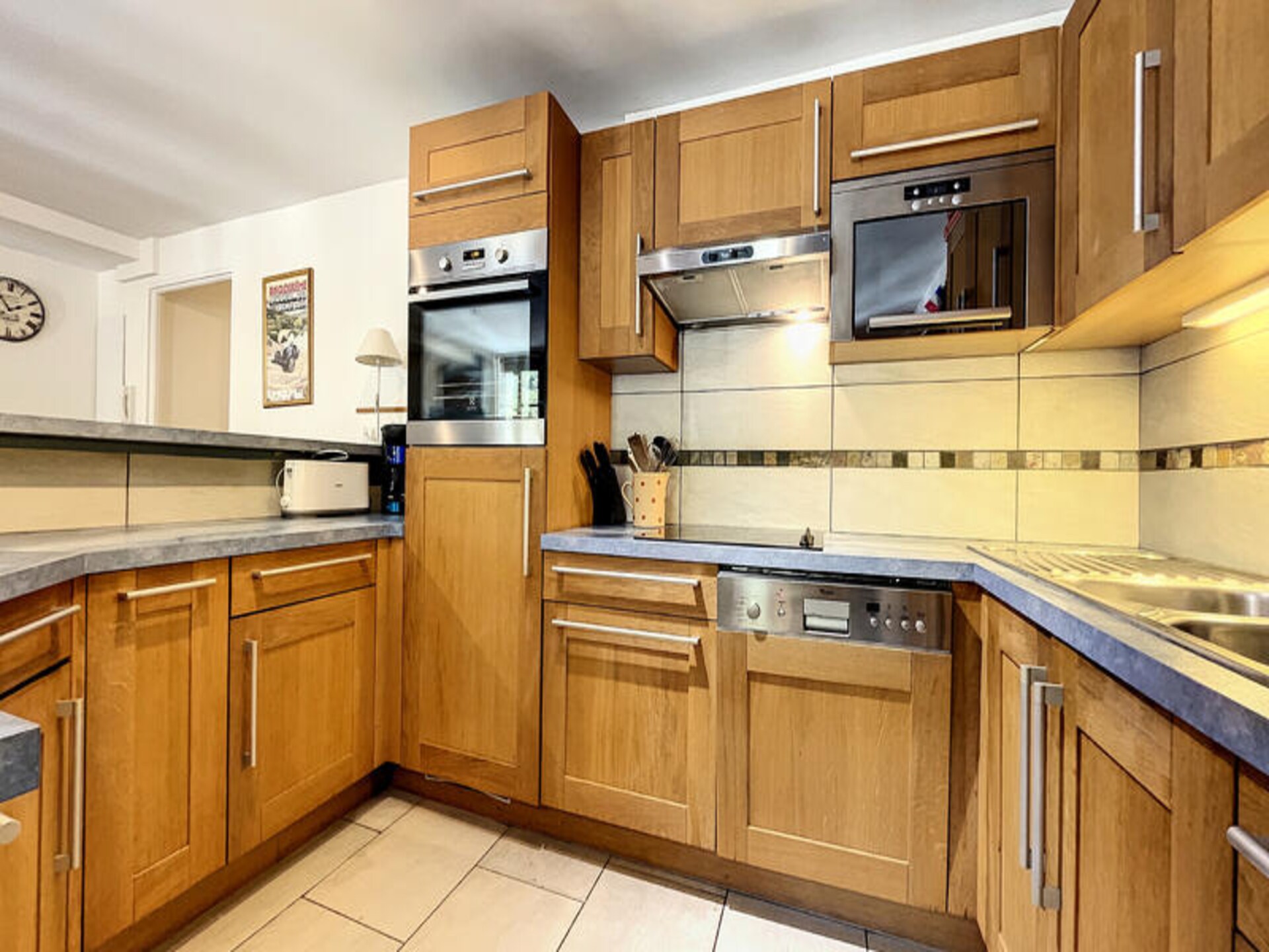 Ruim 6-persoons appartement in het hart van Les Gets, vlakbij de piste - foto 3