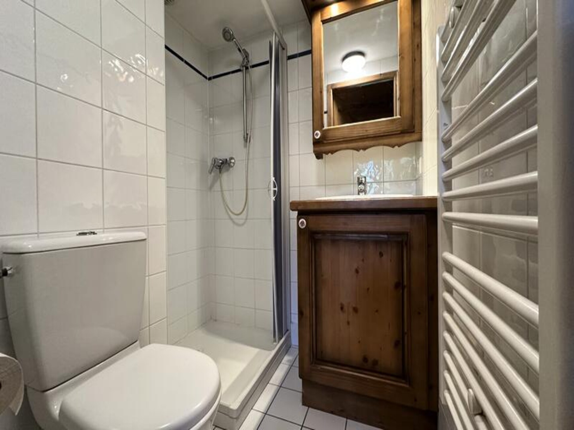 Ruim 8-persoons appartement met balkon op de piste in Morillon 1100 - foto 9