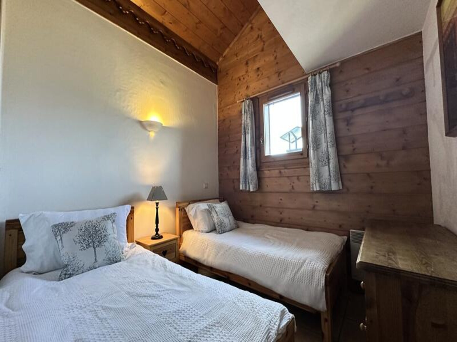 Ruim 8-persoons appartement met balkon op de piste in Morillon 1100 - foto 10