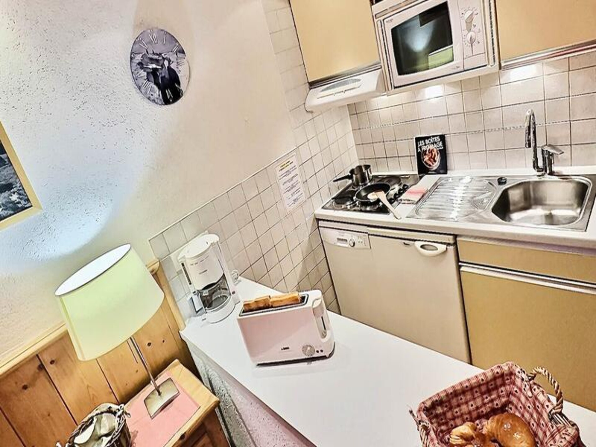 Knus appartement op de 6e verdieping met zuidbalkon en uitzicht op het meer - foto 10