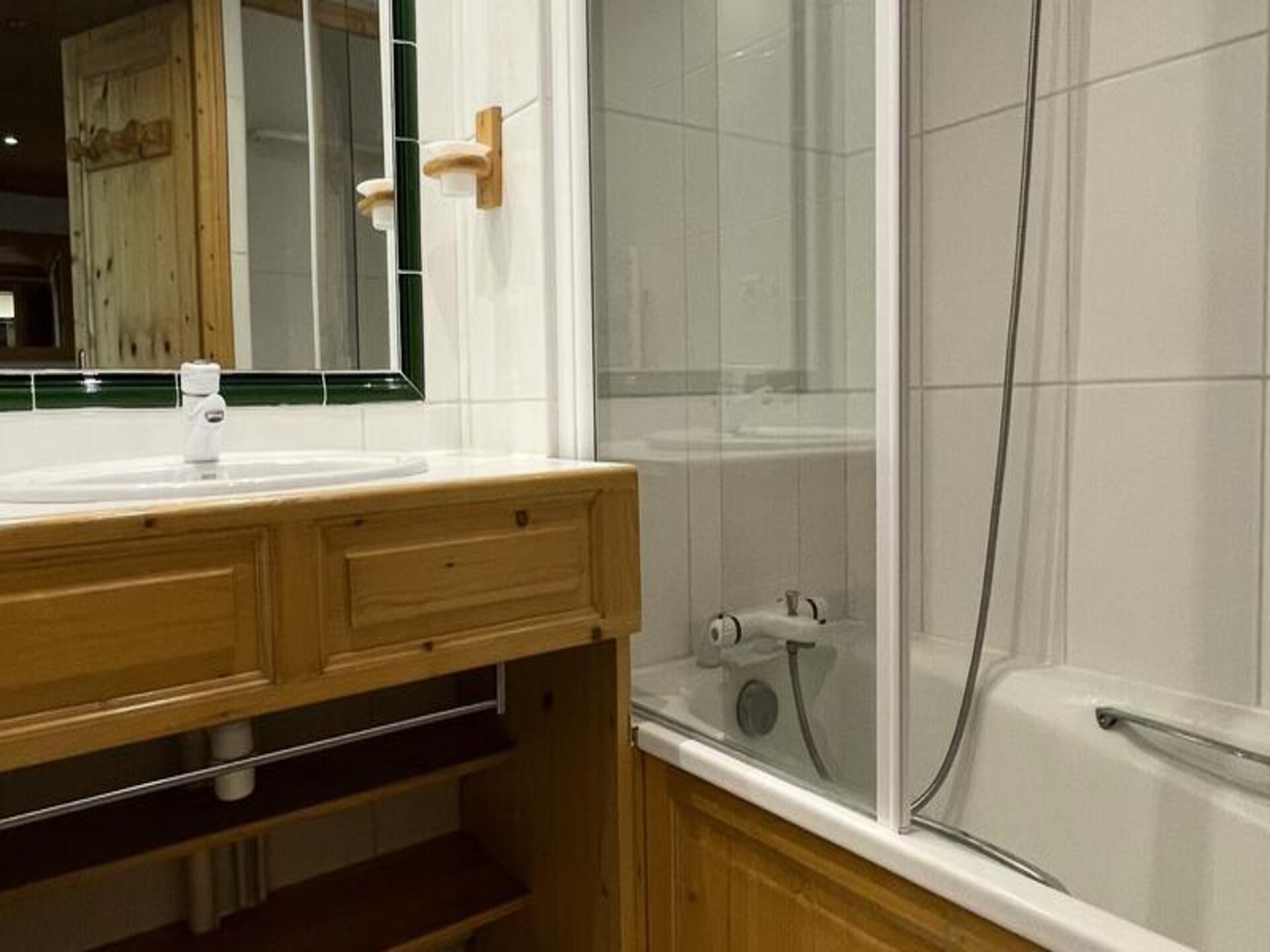 Appartement met balkon en uitzicht op Méribel, vlakbij de piste - foto 10