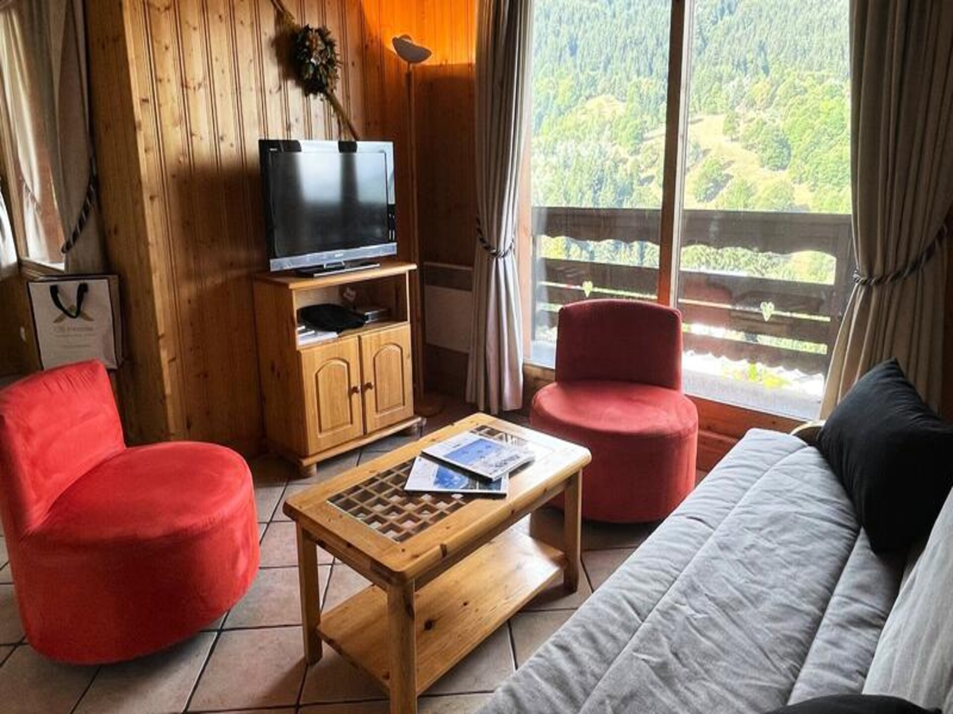 Appartement met balkon en uitzicht op Méribel, vlakbij de piste - foto 11