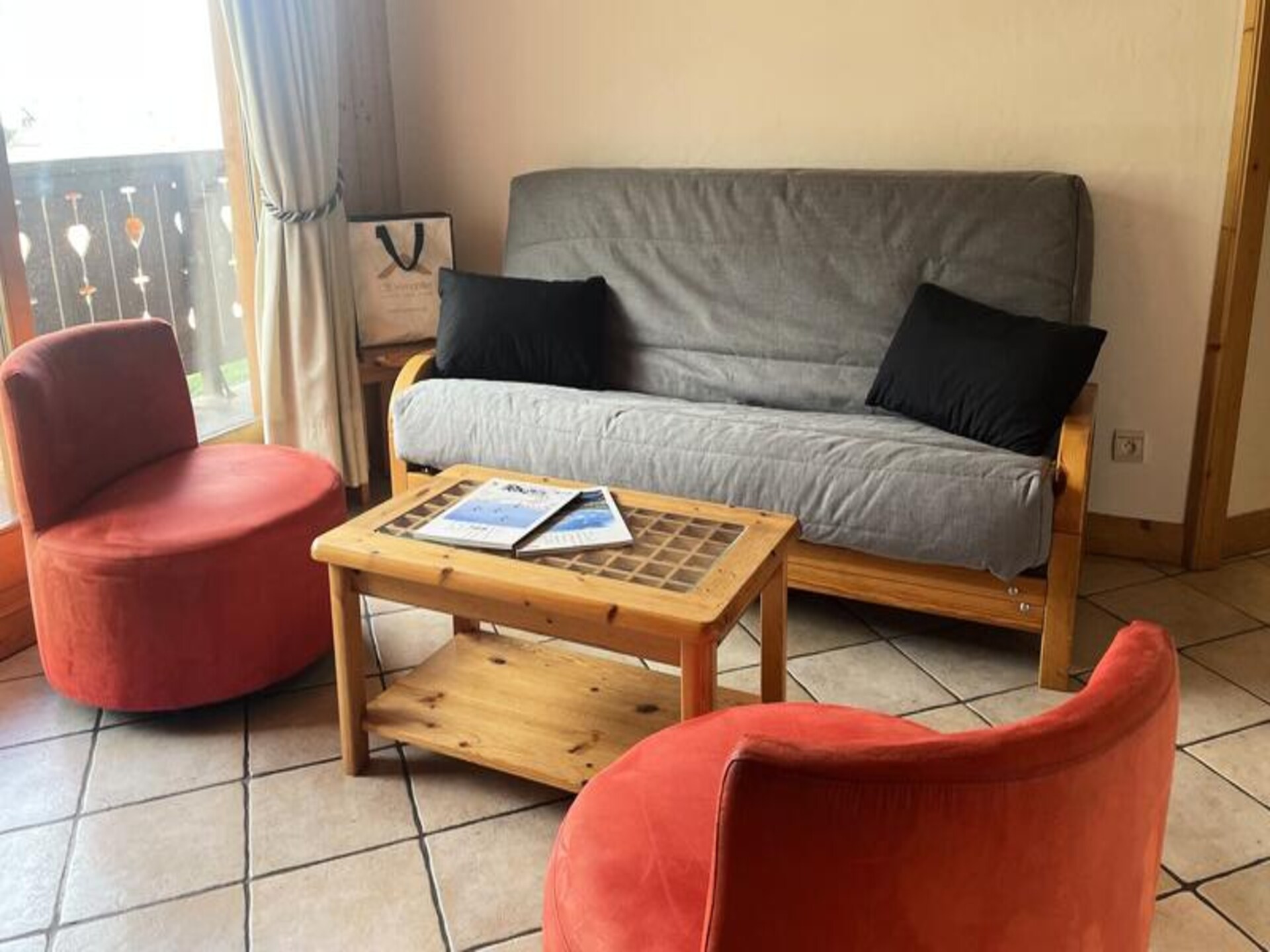 Appartement met balkon en uitzicht op Méribel, vlakbij de piste - foto 12