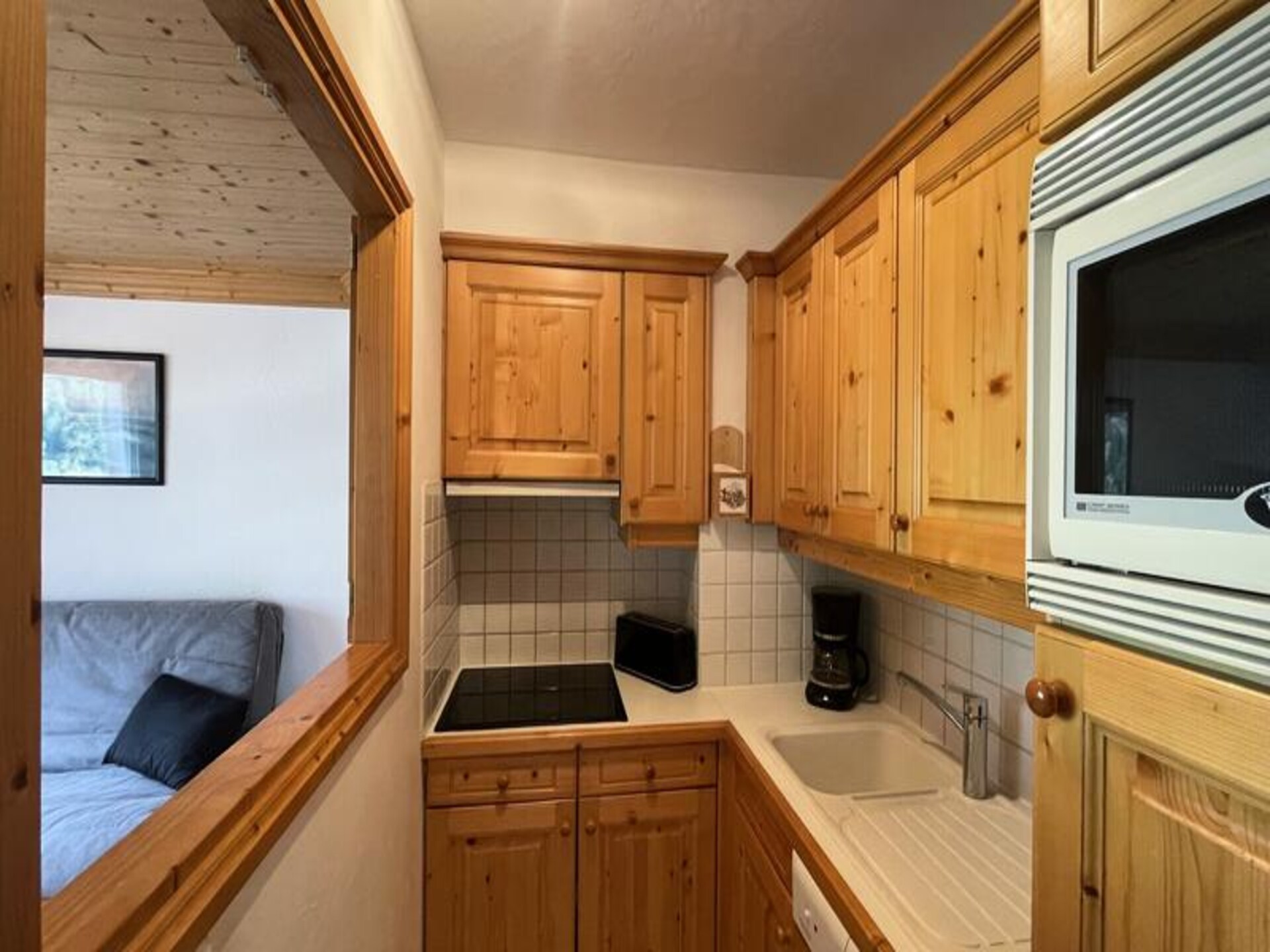 Appartement met balkon en uitzicht op Méribel, vlakbij de piste - foto 13