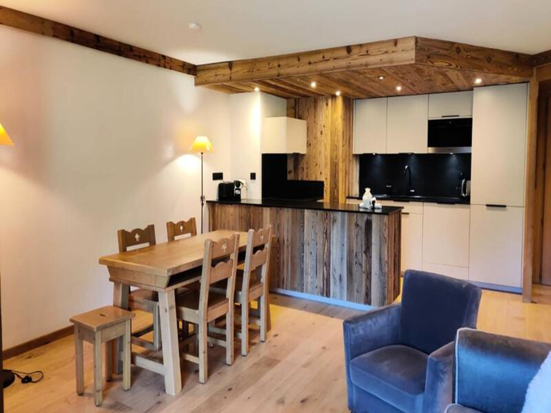 Luxe 4-sterrenappartement aan de piste in Saint Martin de Belleville met wellness - foto 2