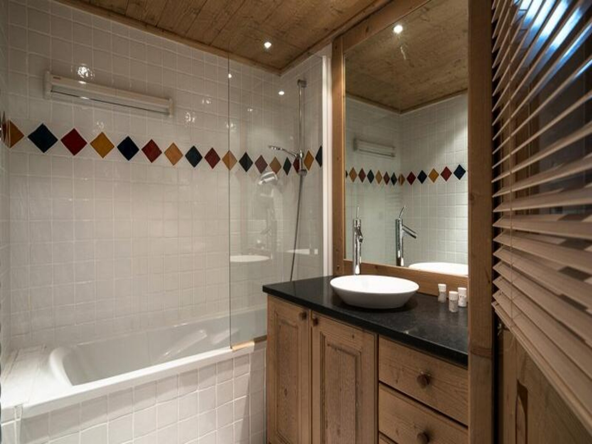 Luxe 4-sterrenappartement aan de piste in Saint Martin de Belleville met wellness - foto 11