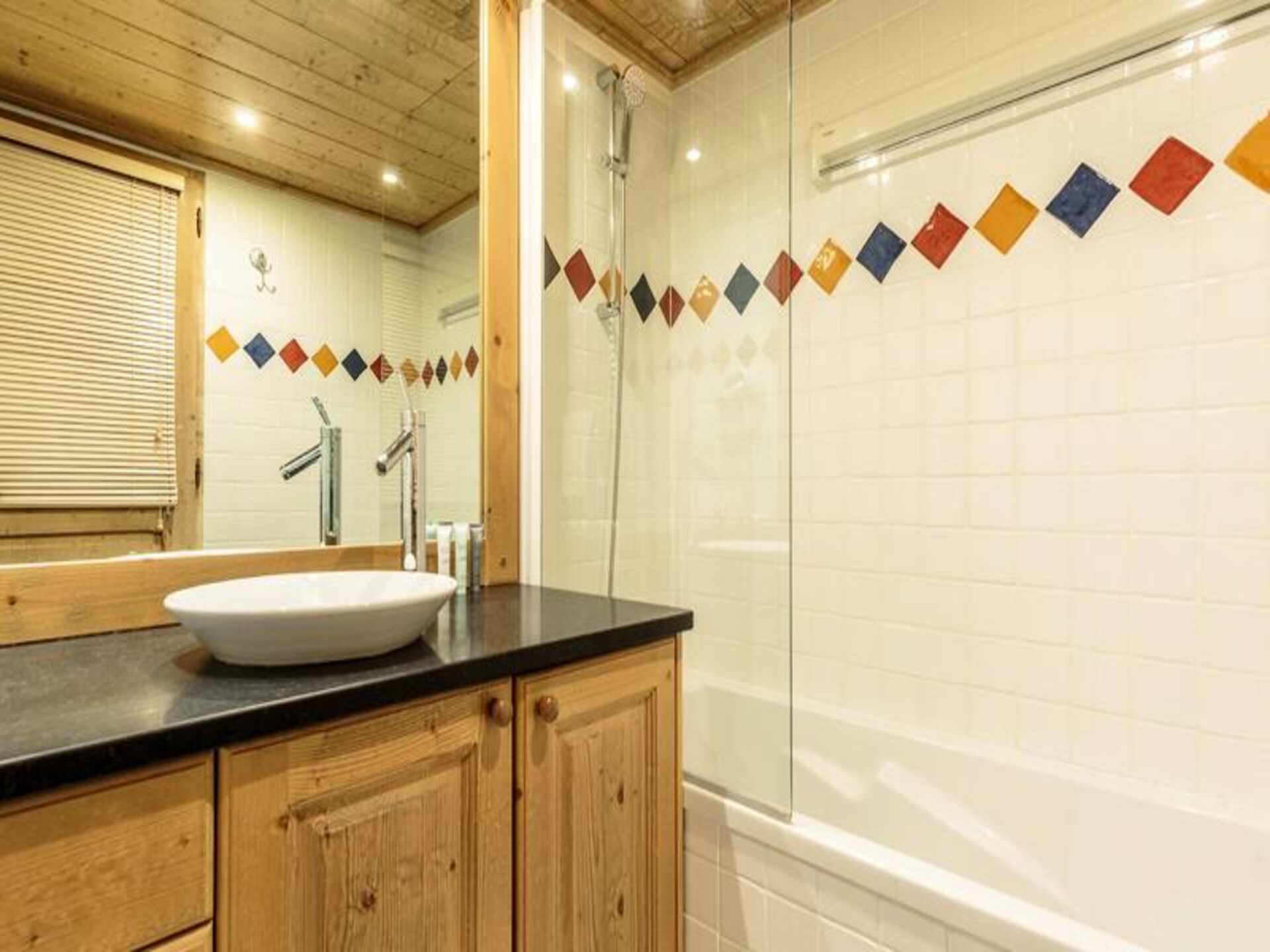 Luxueus 8-persoons appartement in Les 3 Vallées met wellness en 60m² terras - foto 12