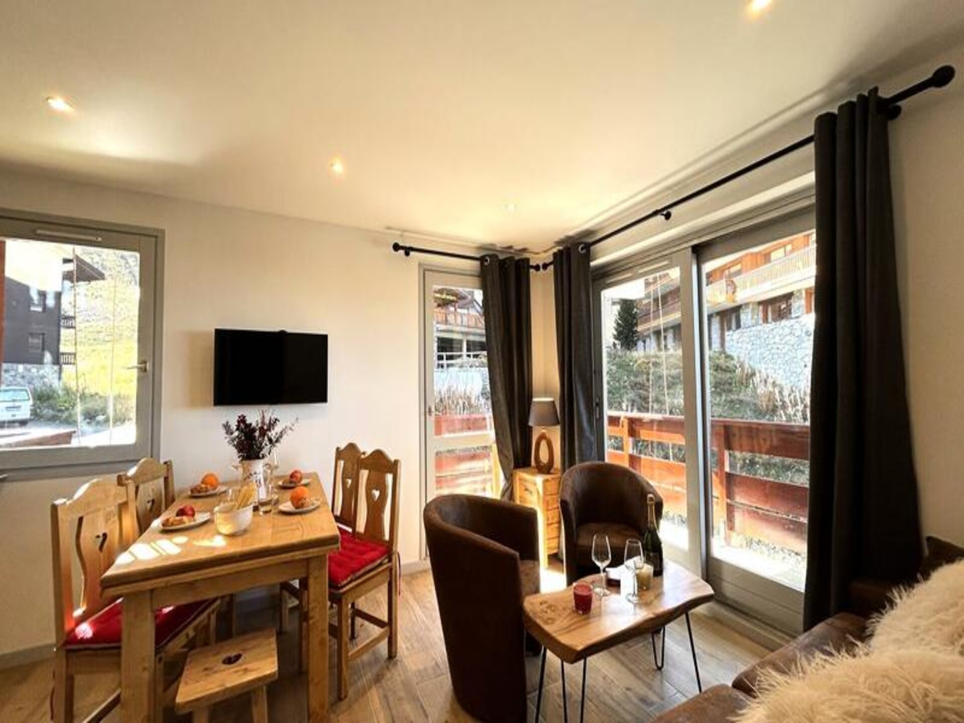 Licht appartement op 70m van de piste met panoramisch bergzicht - foto 1